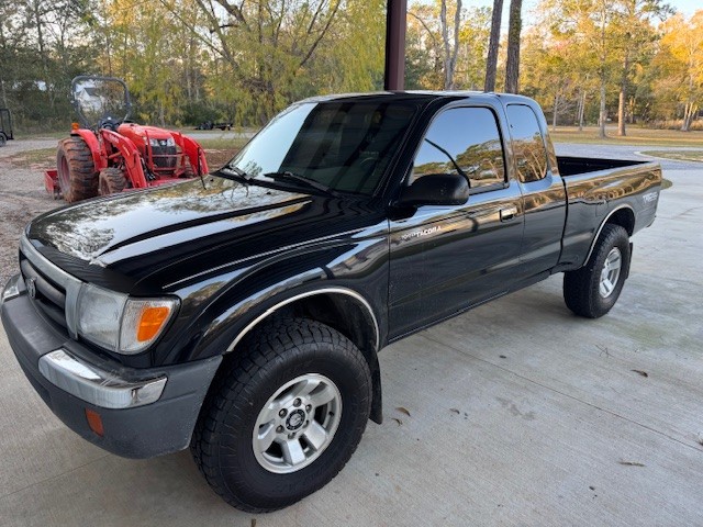 Used 2000 Toyota Tacoma 4x4 Xtracab V6