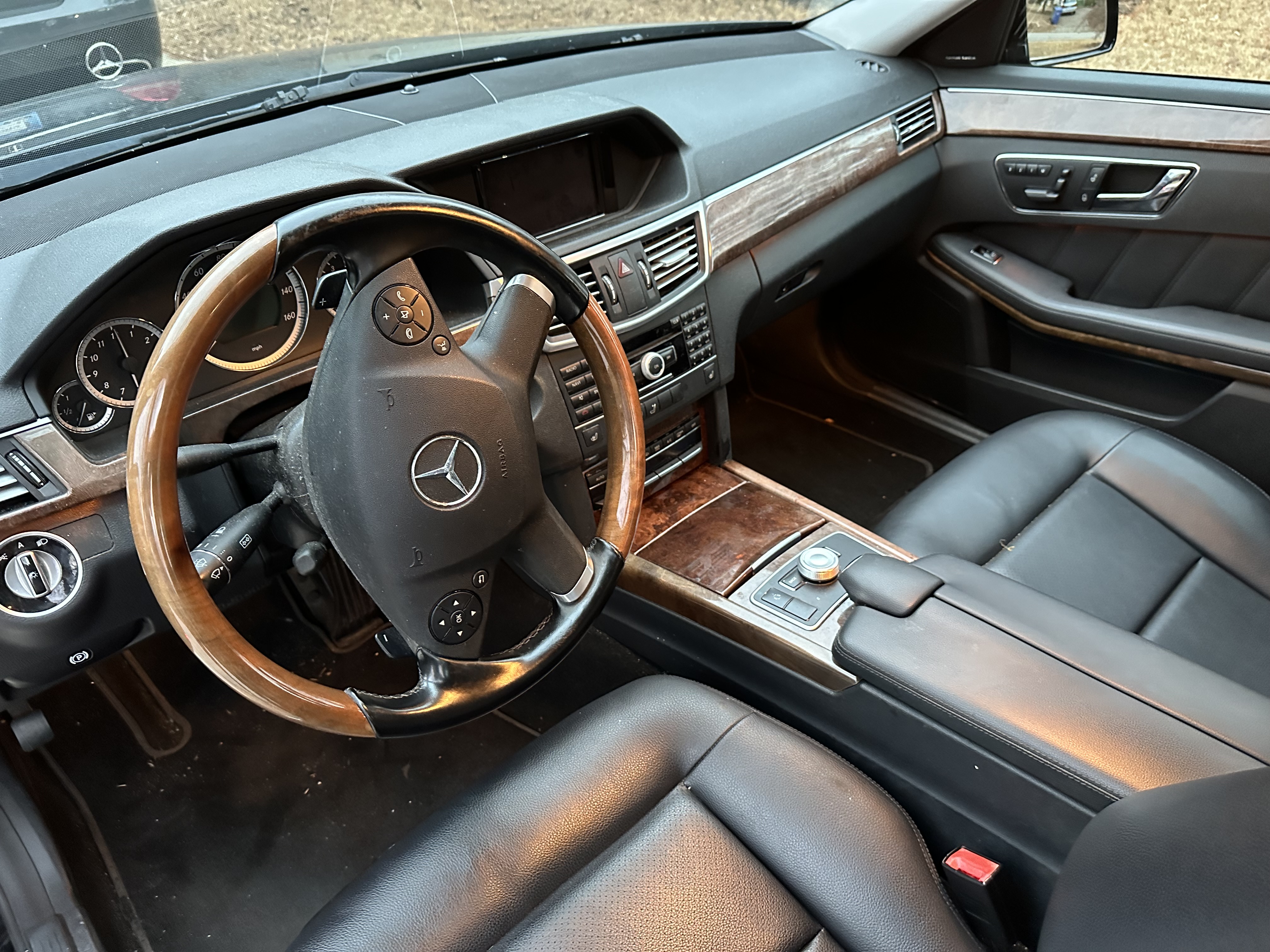 2011 Mercedes-Benz E 350 4MATIC Sedan
