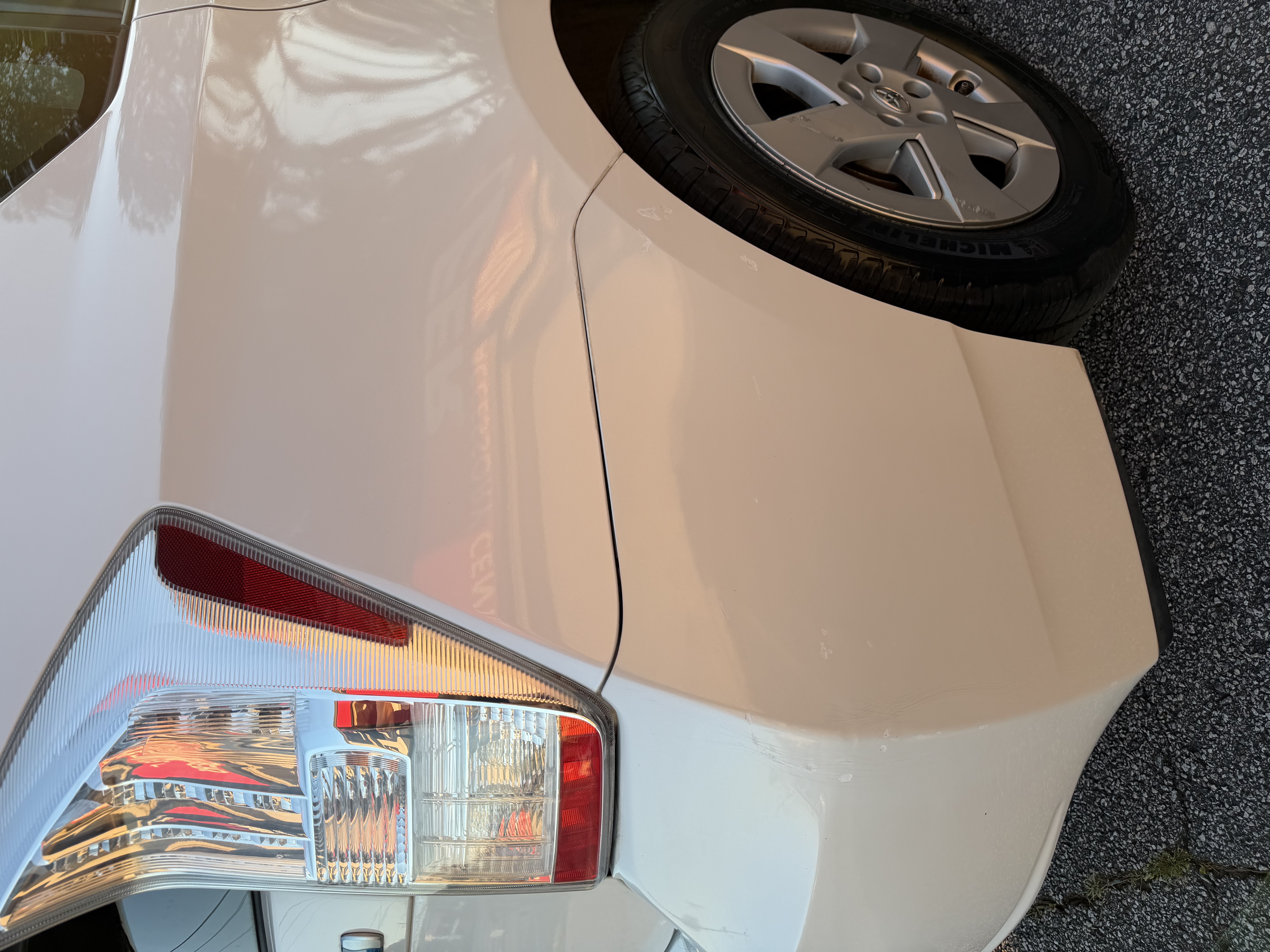 2010 Toyota Prius Three