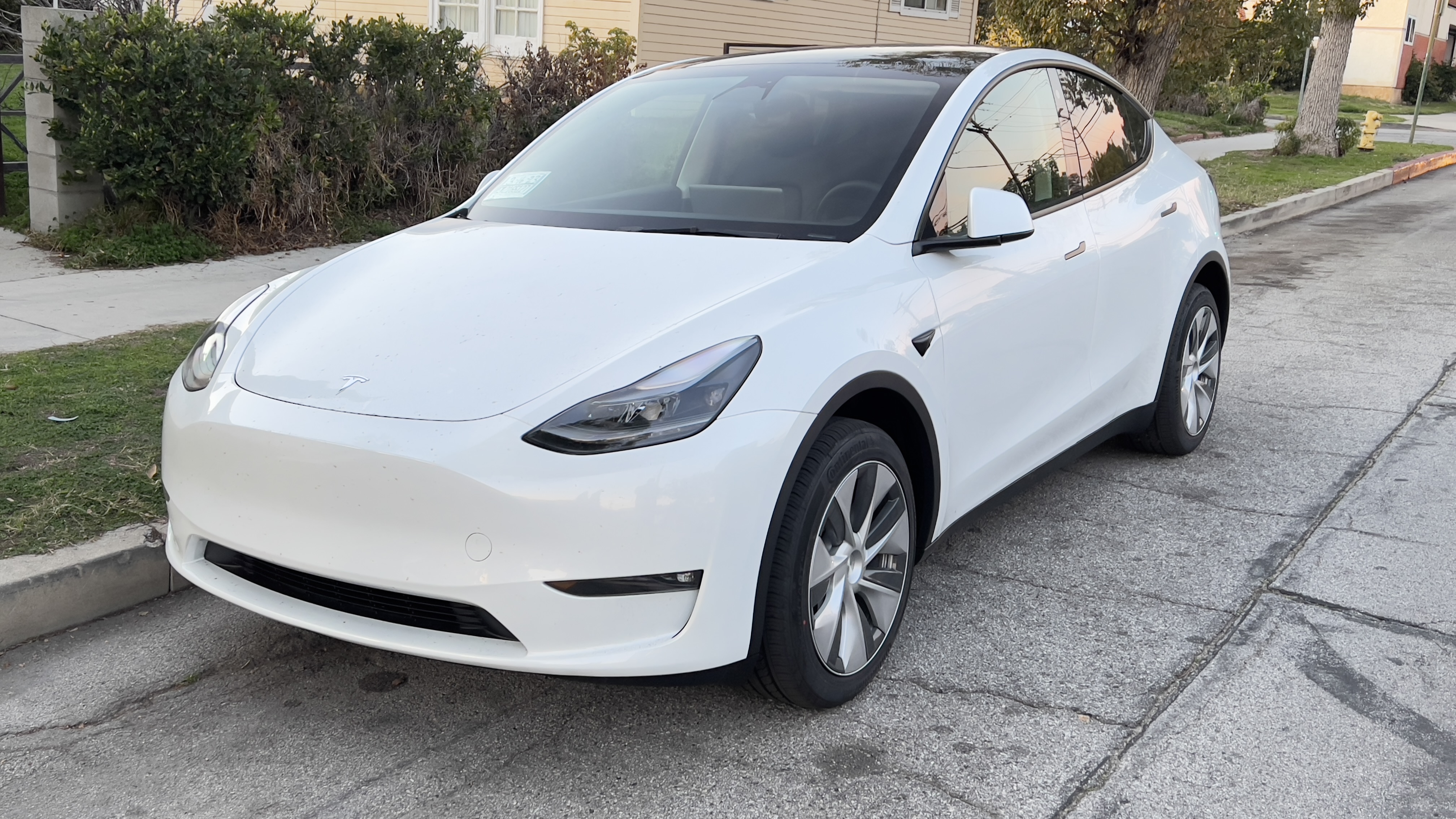 Tesla Model Y Jumps to 2nd in New Vehicle Registrations - Kelley Blue Book