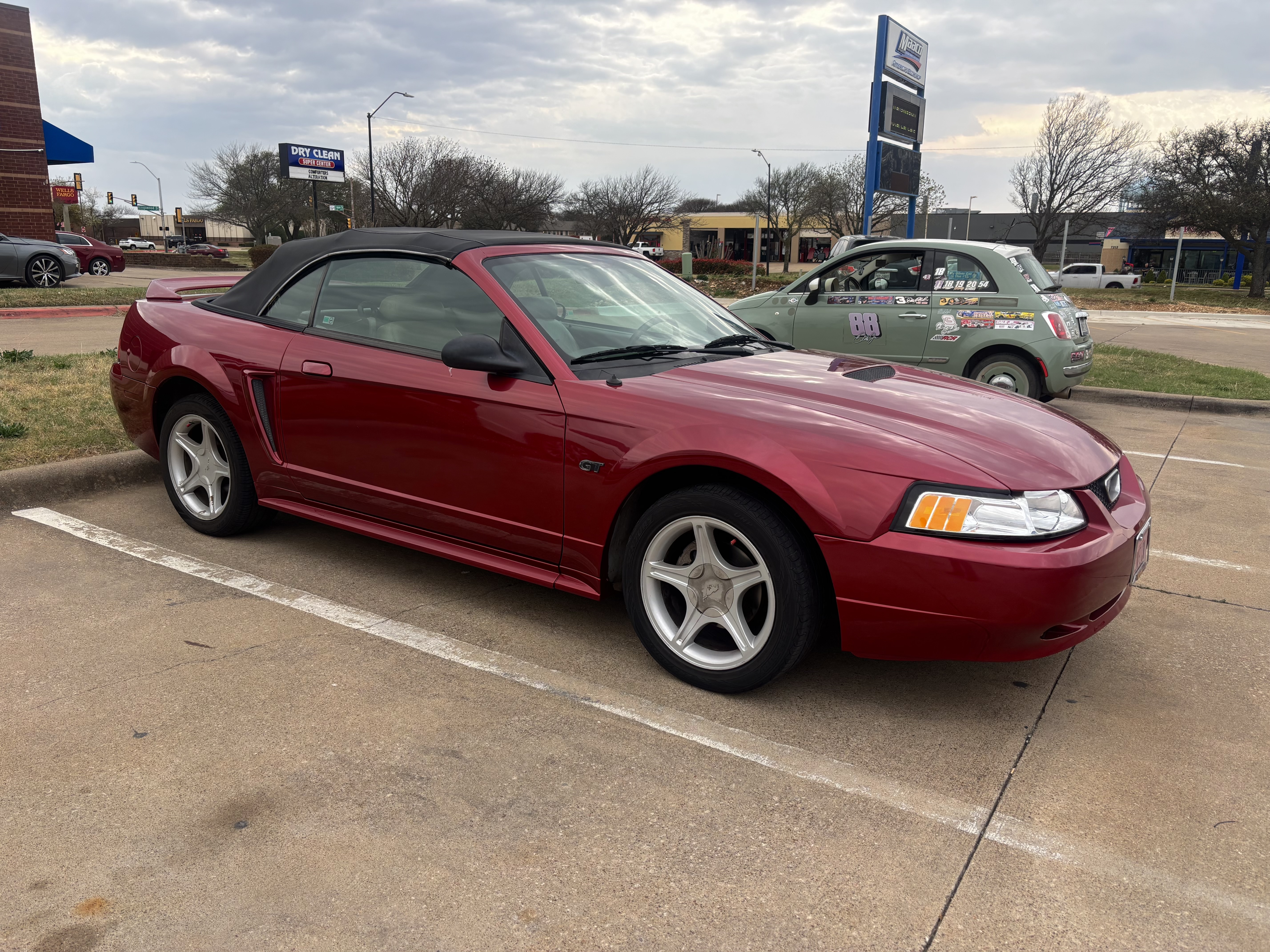 Used 2000 Ford Mustang GT