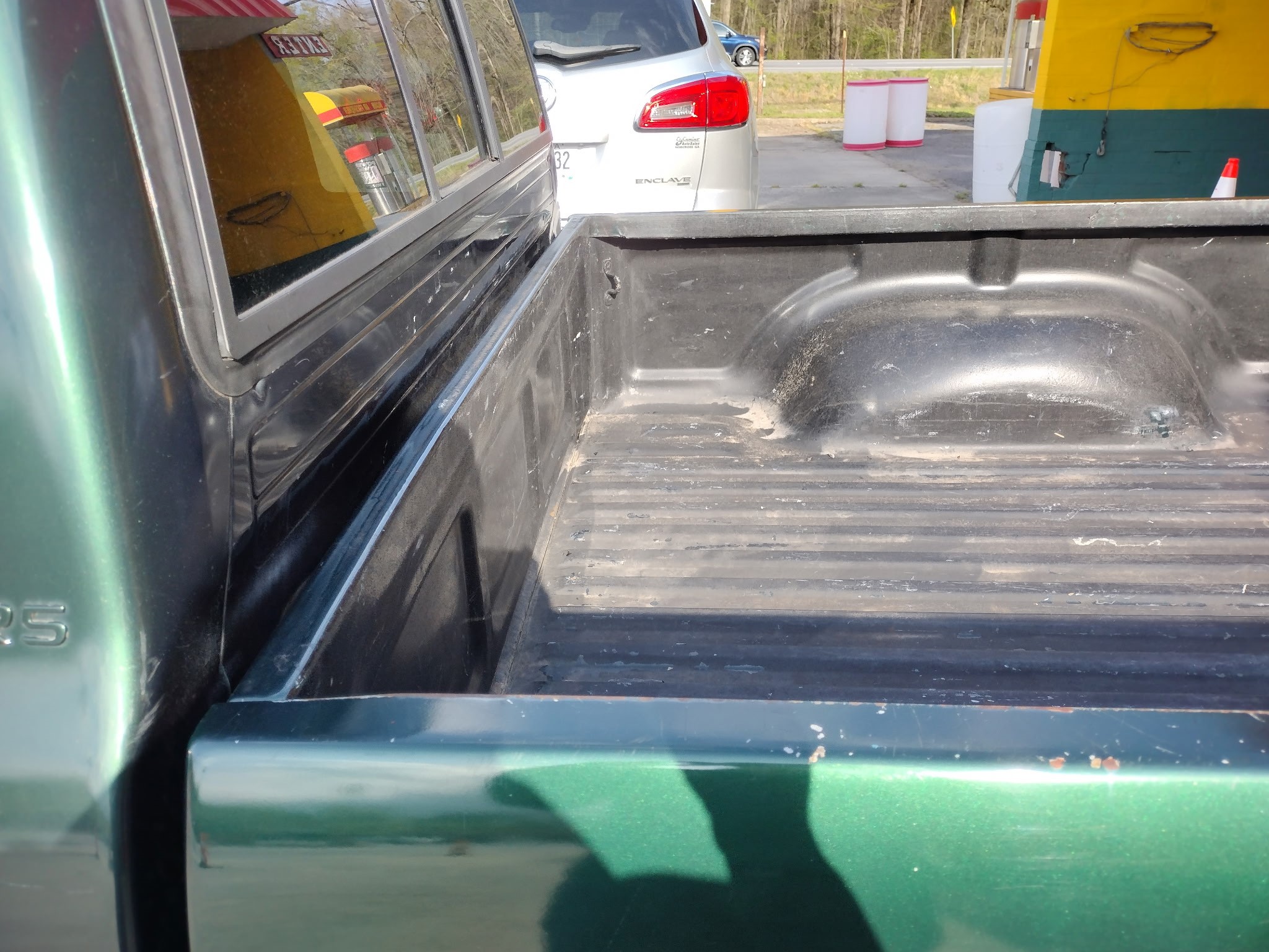 2002 Toyota Tacoma 2WD Xtracab