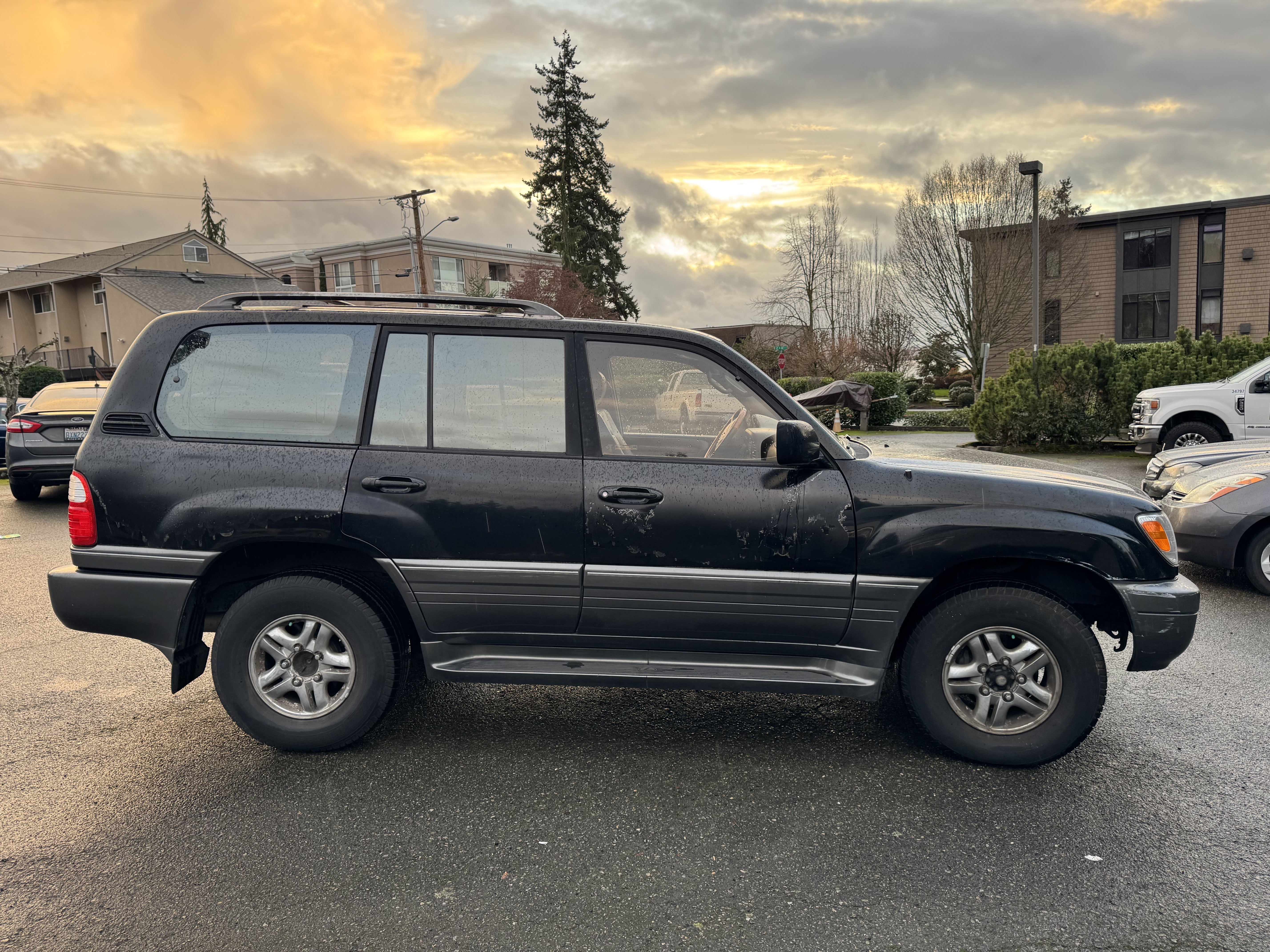 2000 Lexus LX 470 470 Sport Utility 4D