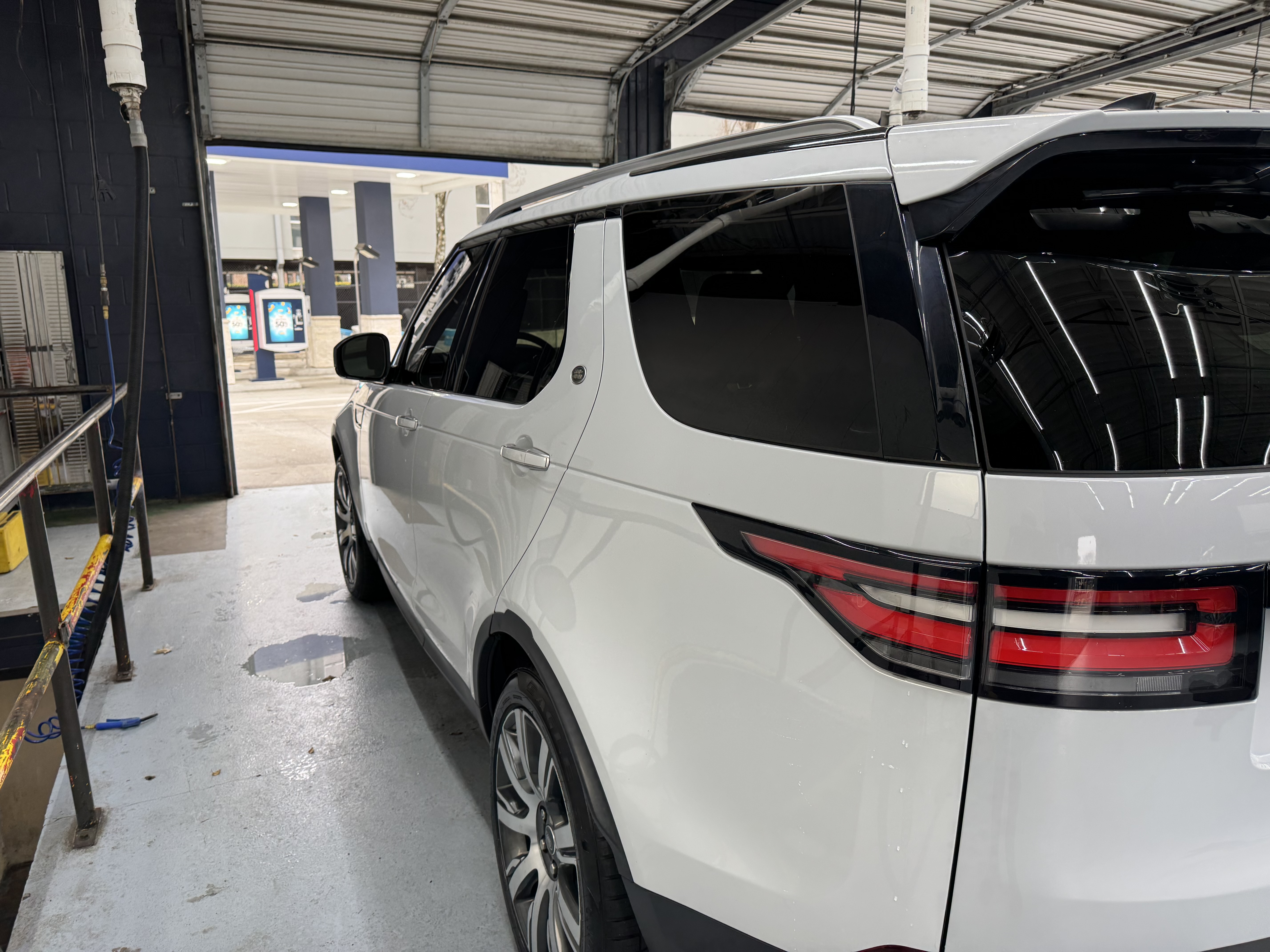 2018 Land Rover Discovery HSE Luxury