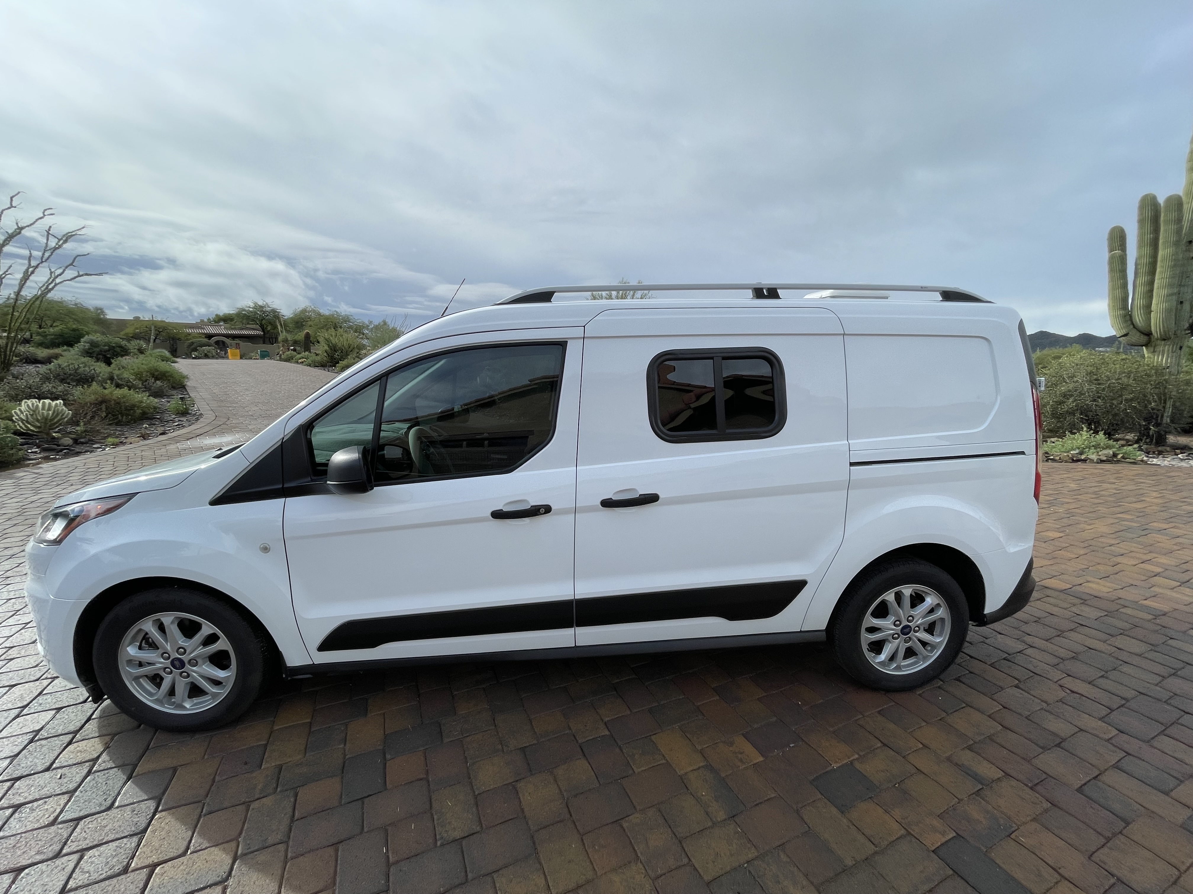 2023 Ford Transit Connect XLT