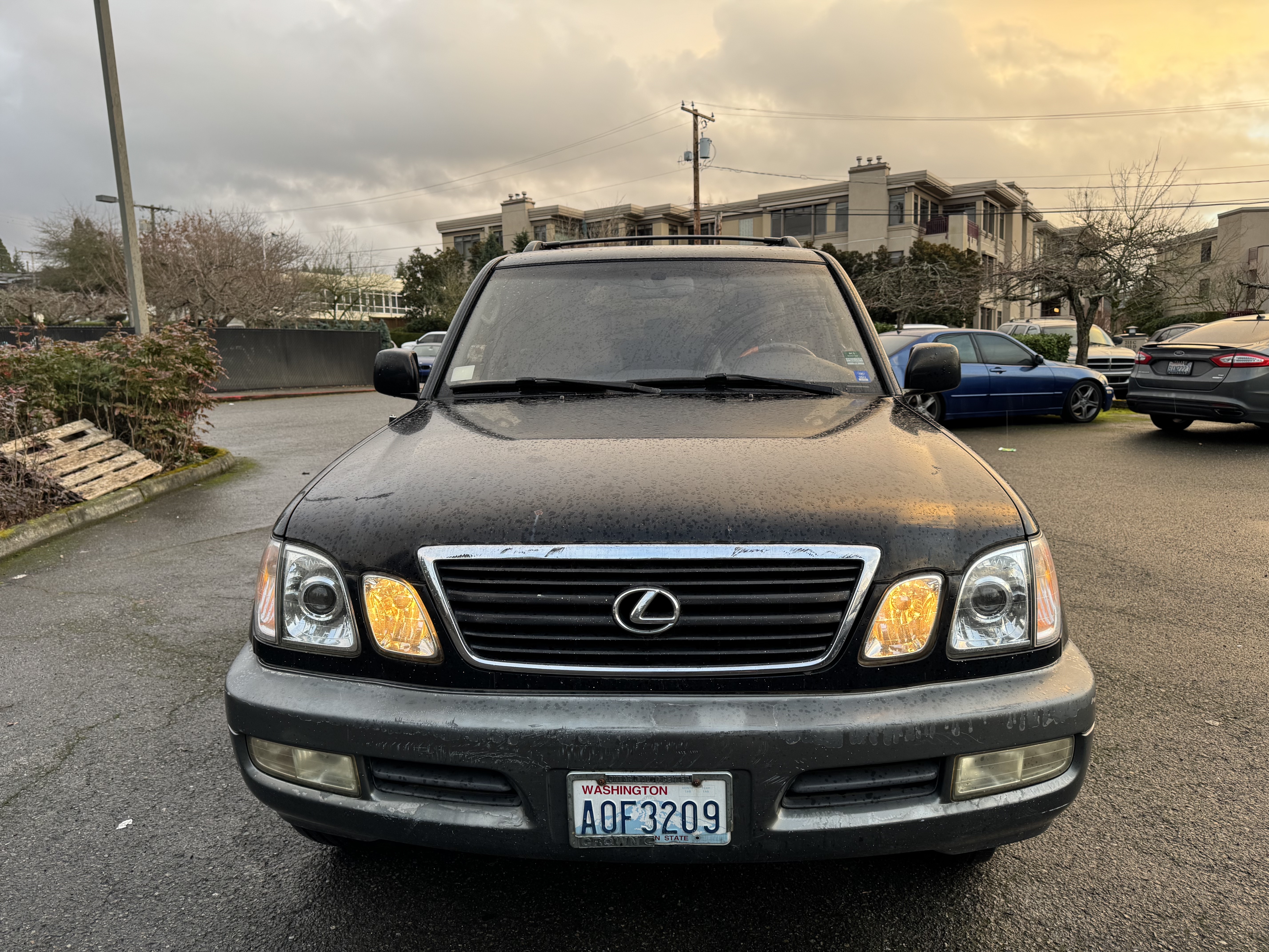 2000 Lexus LX 470 470 Sport Utility 4D