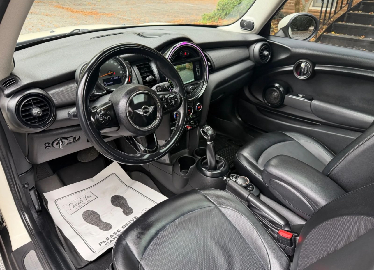 2018 MINI Cooper 2-Door Hardtop