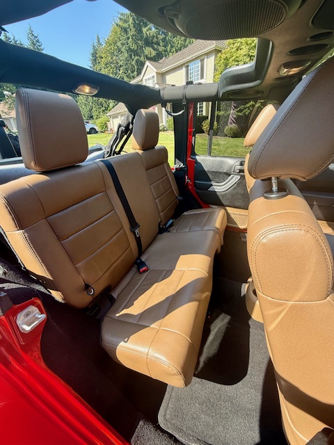 2011 Jeep Wrangler Unlimited Sahara