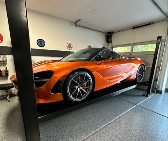 Used 2018 McLaren 720S Performance photo 9