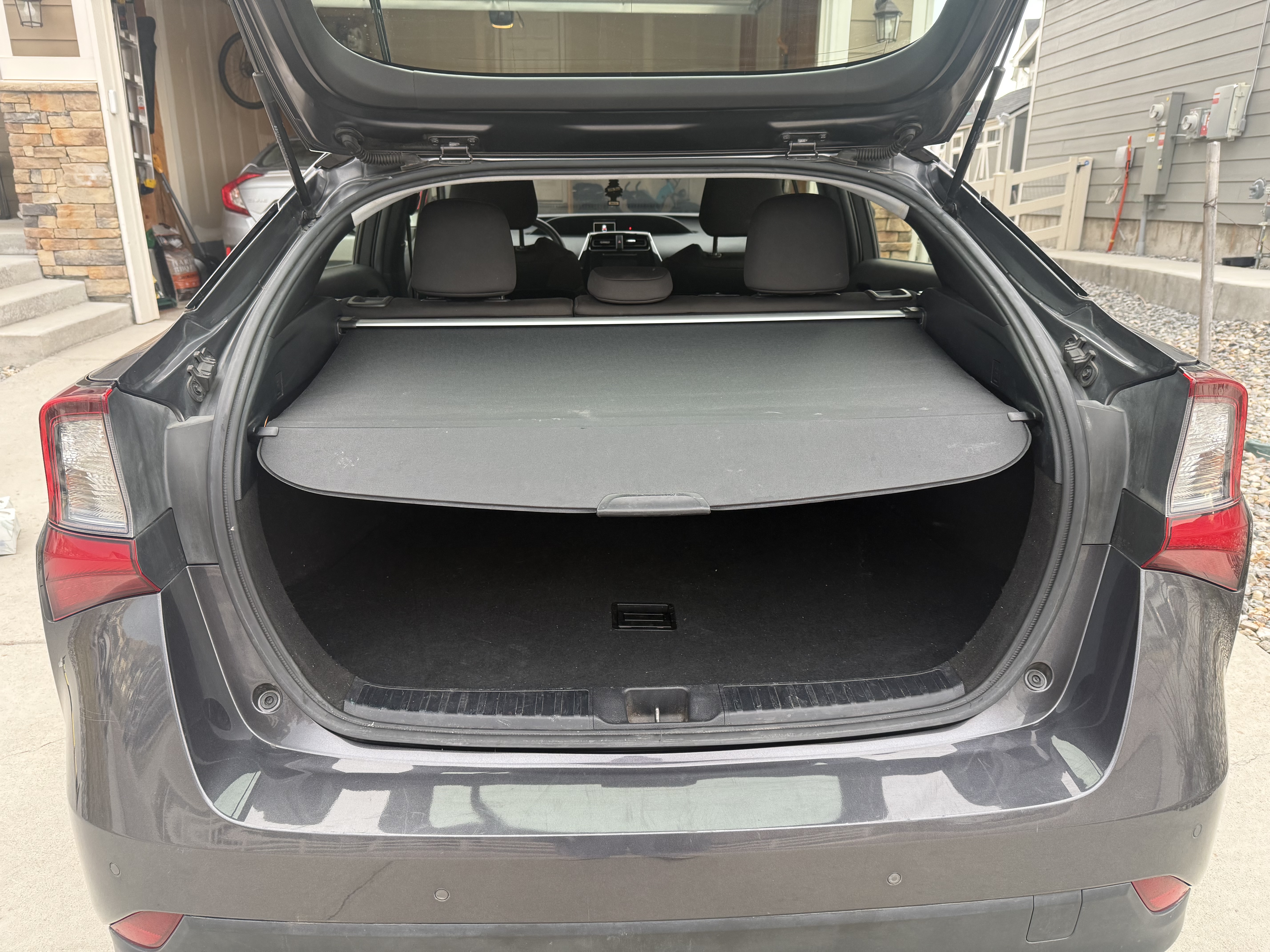 2019 Toyota Prius LE