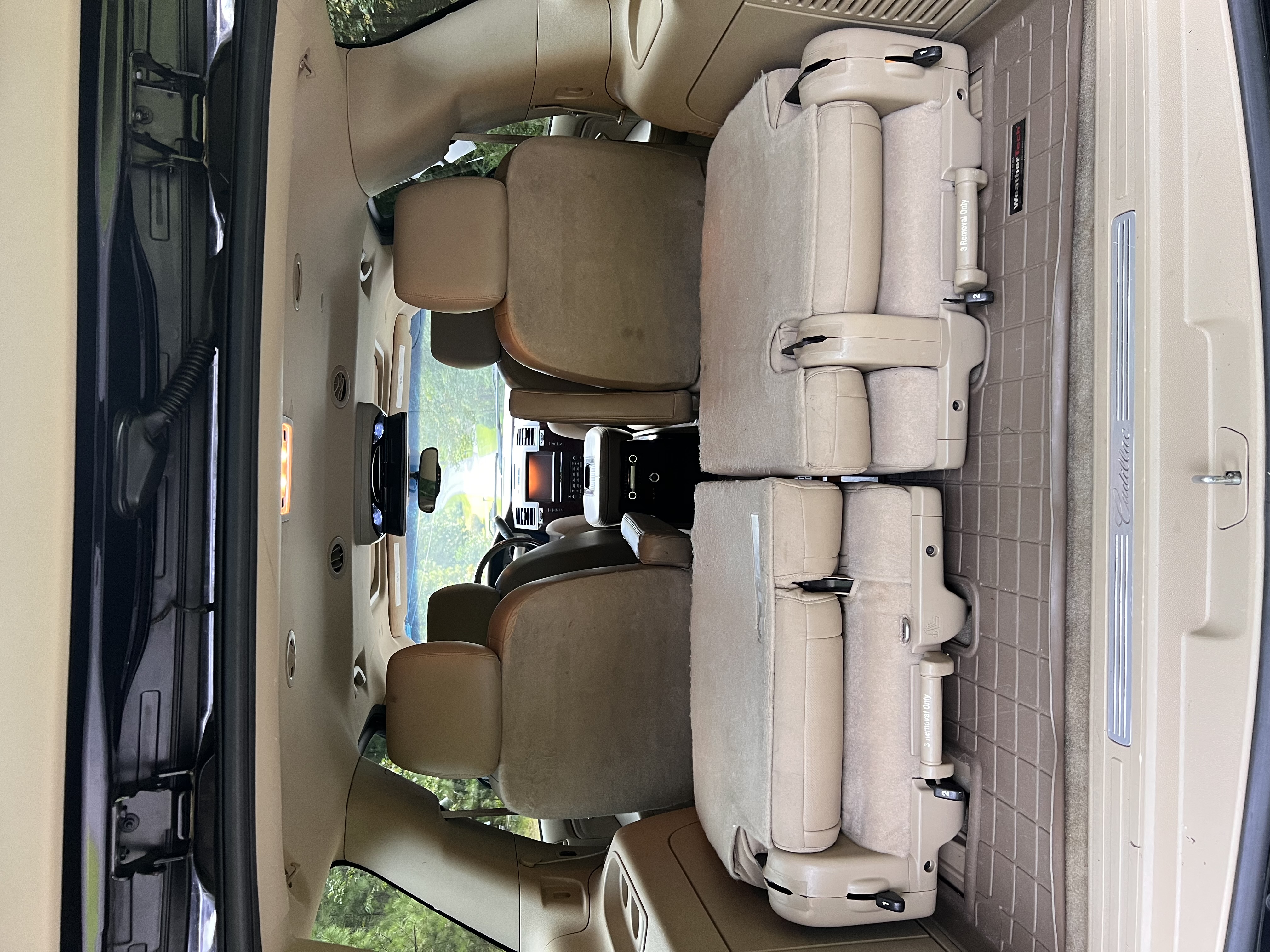 2014 Cadillac Escalade Luxury