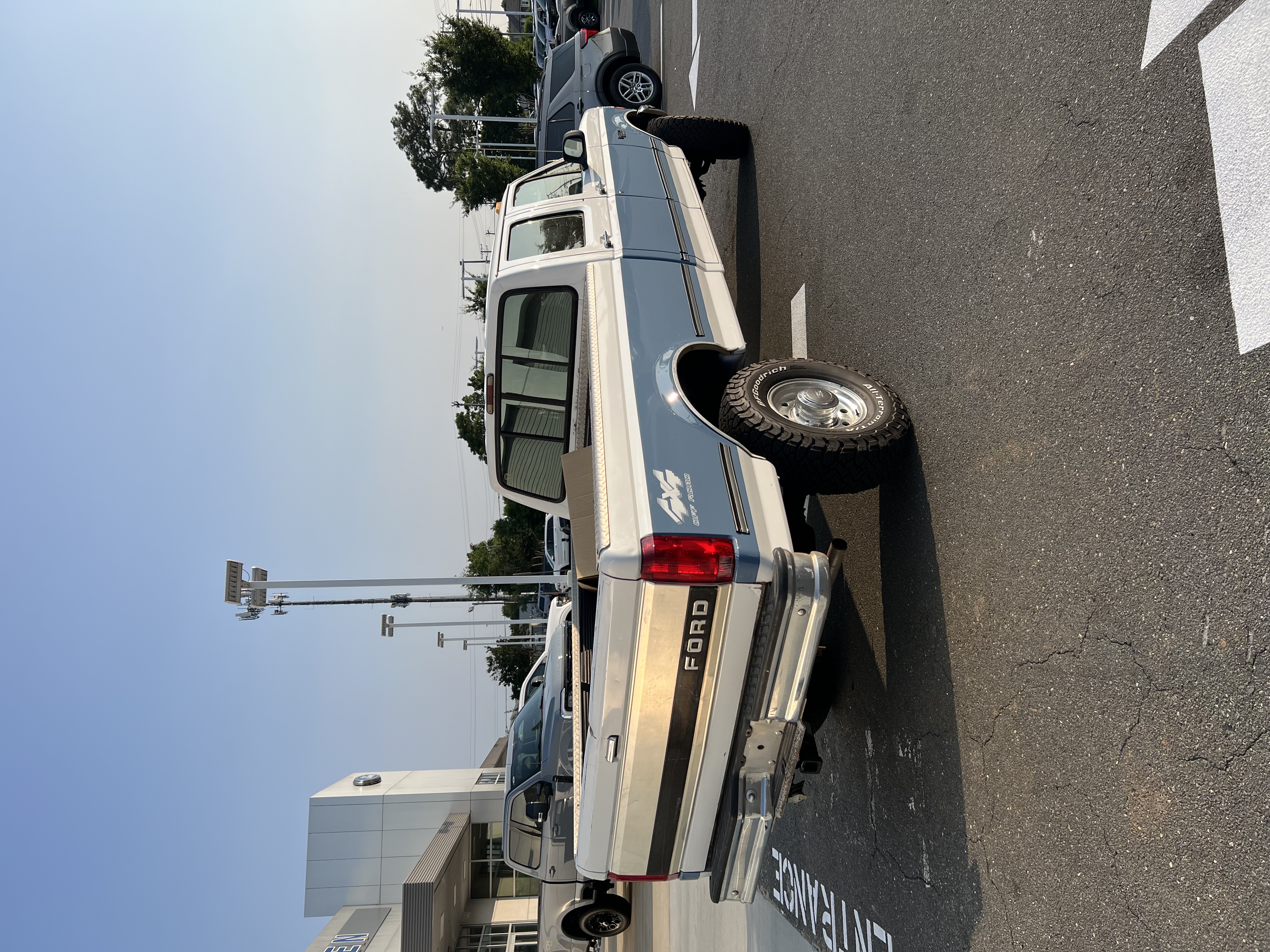 Ford trucks since 1905: wagner, James k.: 9780912612102