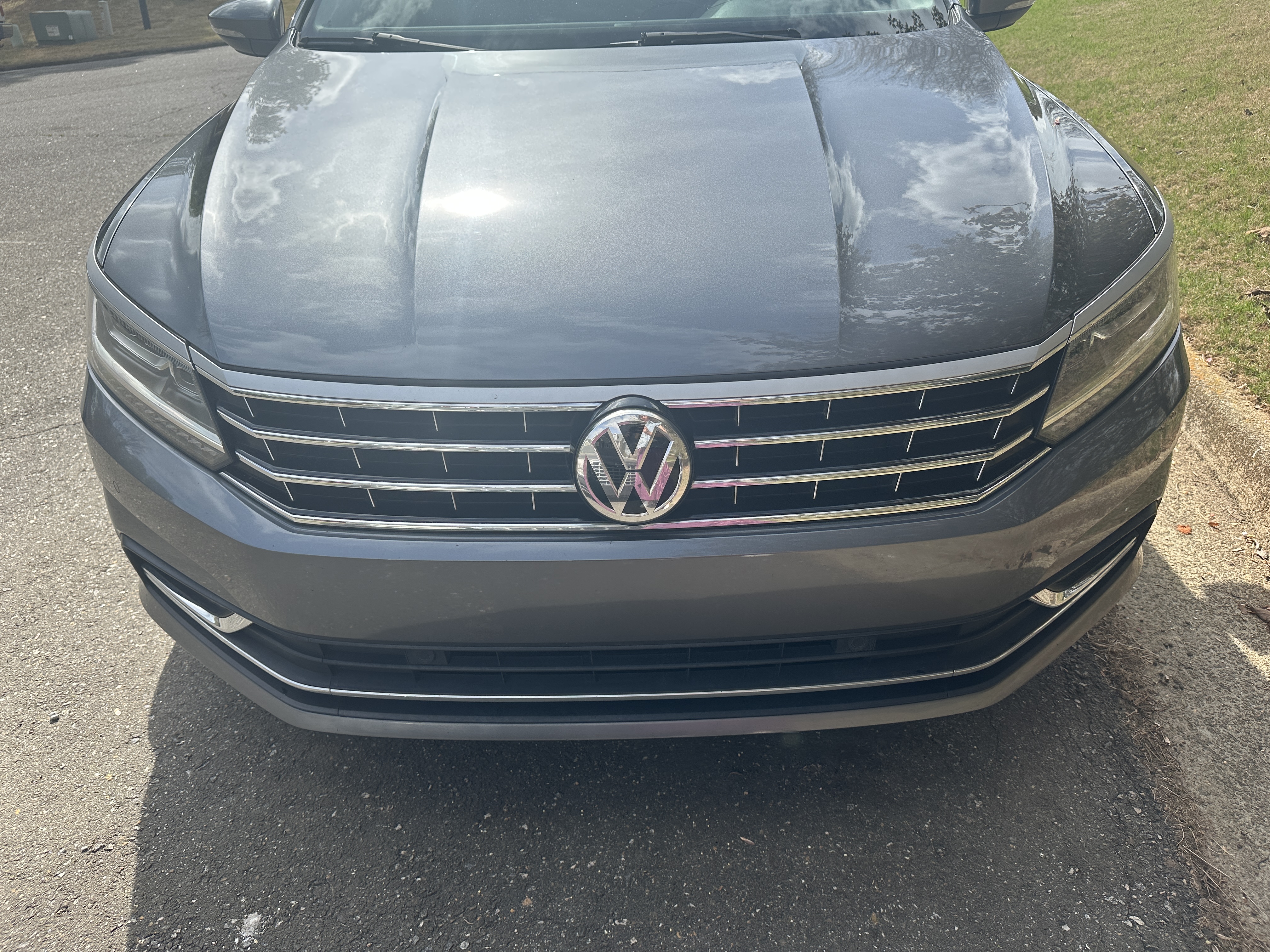 2018 Volkswagen Passat 2.0T SE