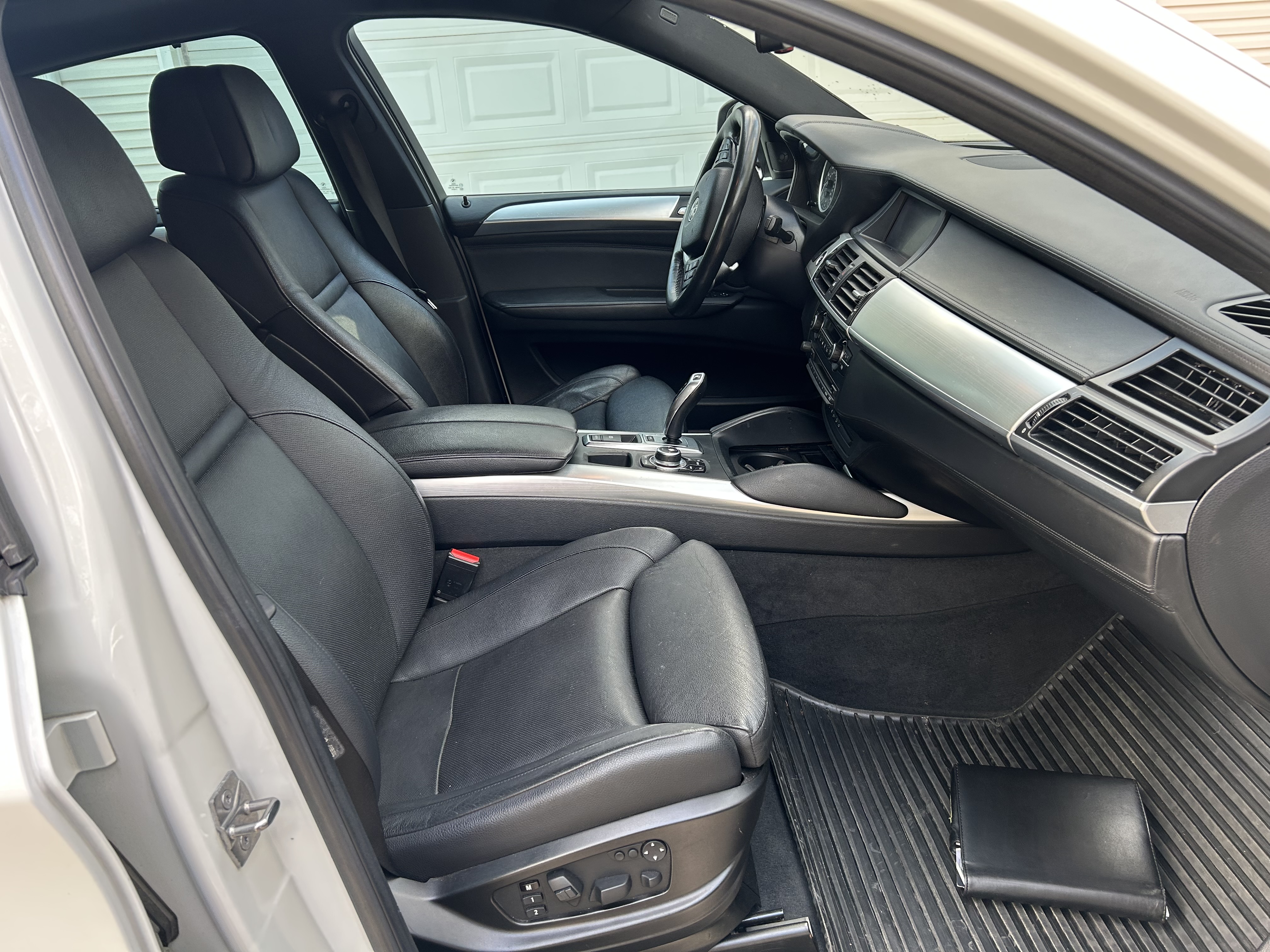 2010 BMW X6 xDrive50i