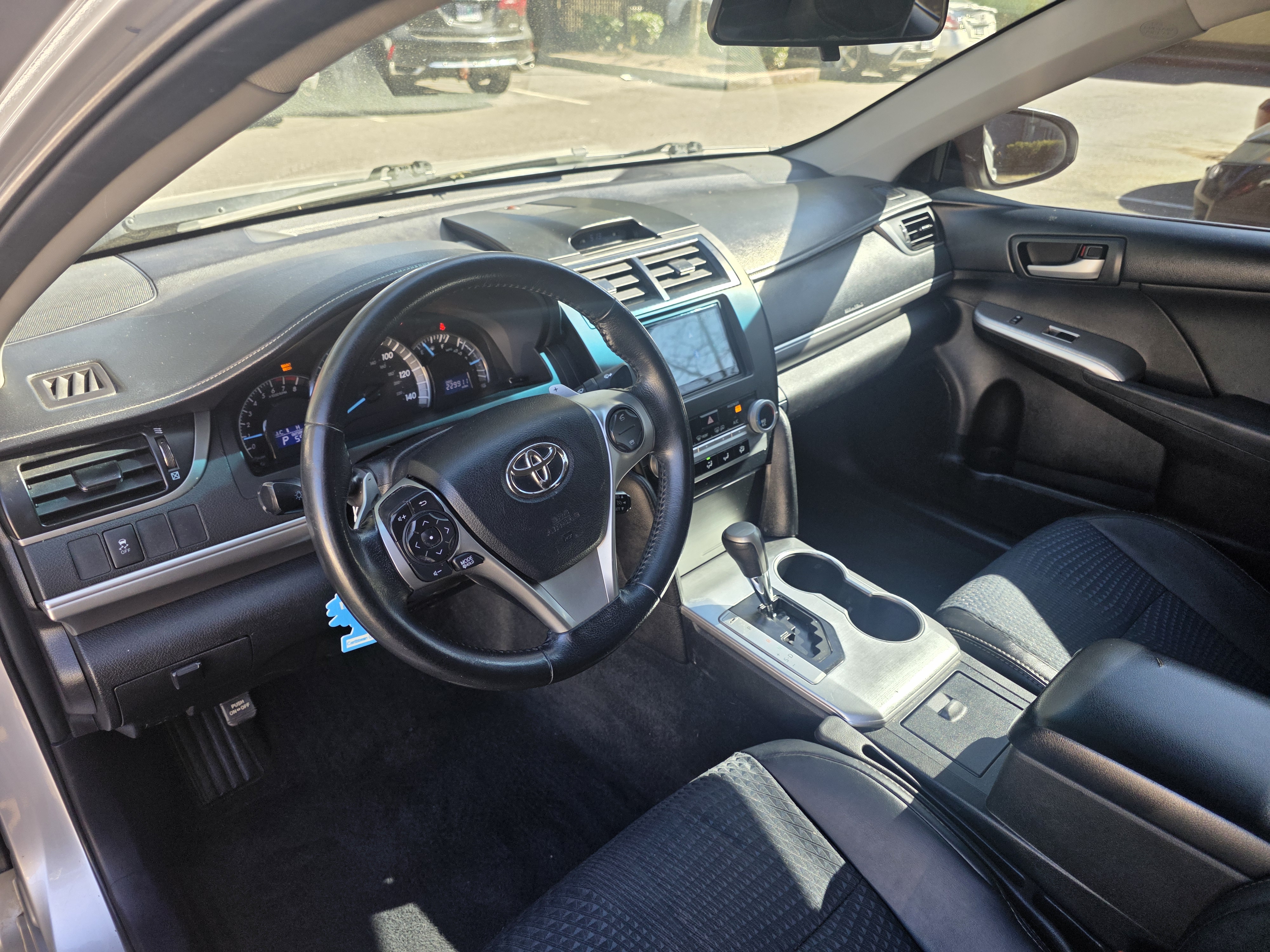 2014 Toyota Camry SE