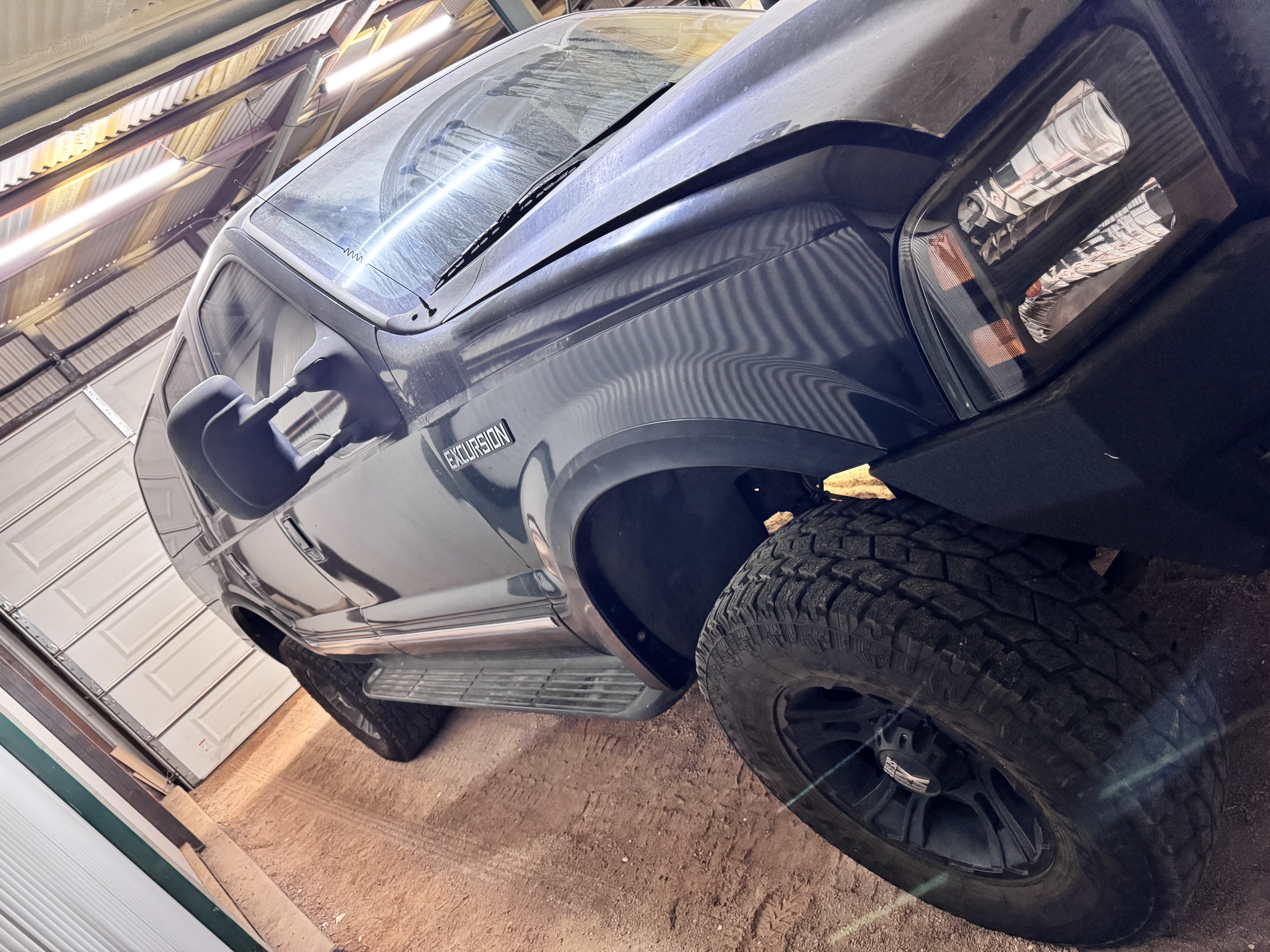 Used 2005 Ford Excursion Limited