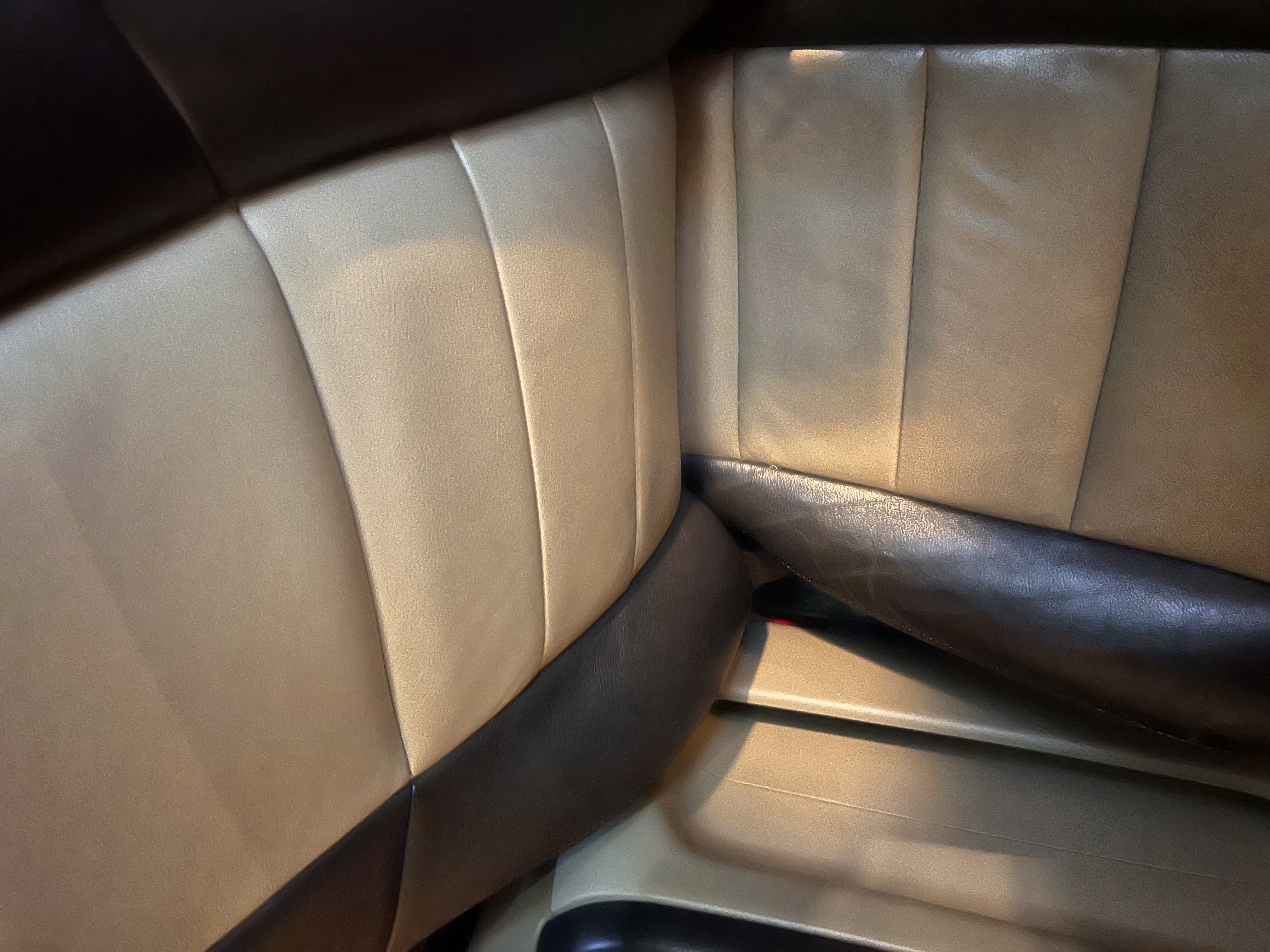 2005 Ford Excursion Eddie Bauer