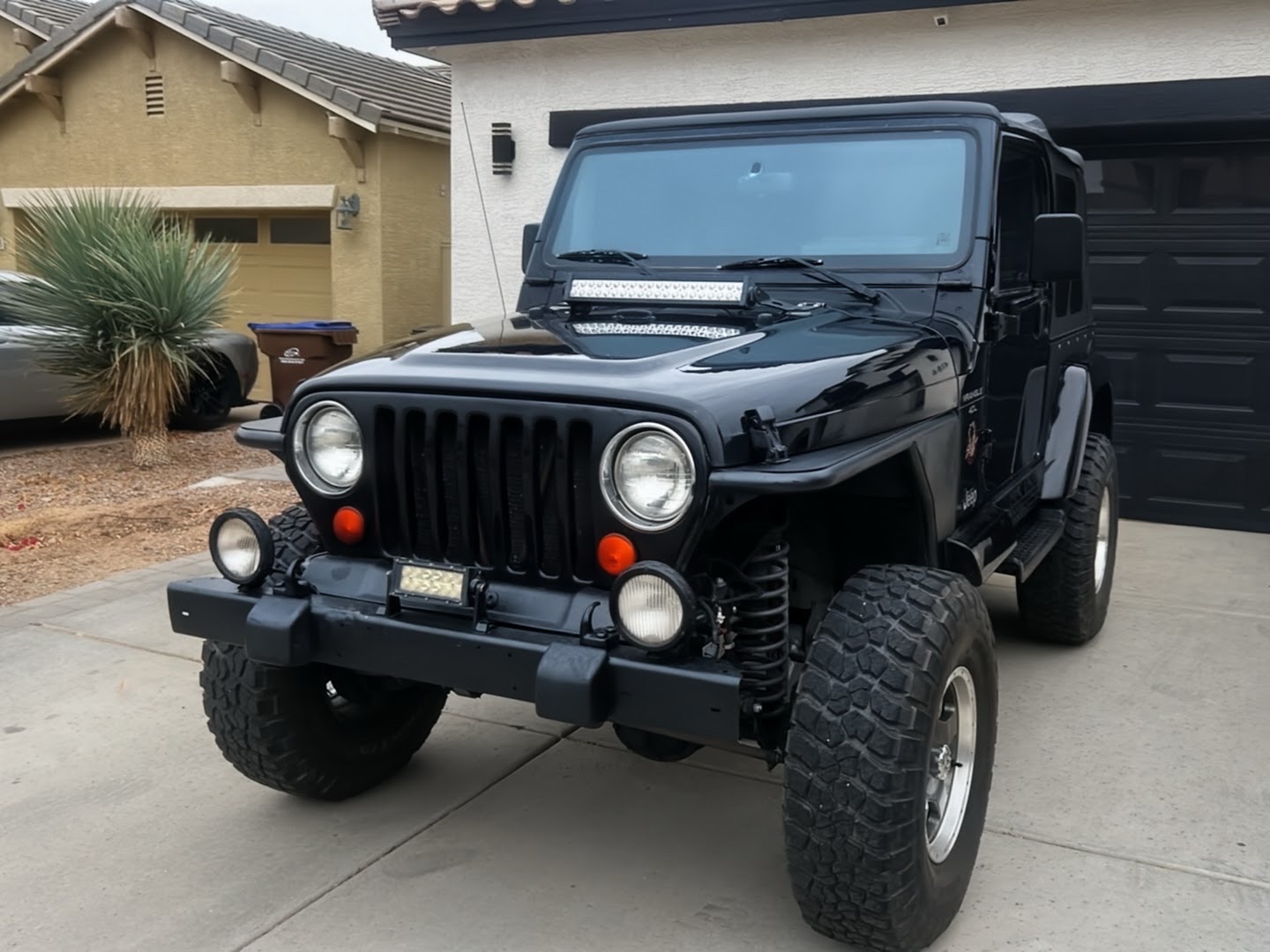 Used 2000 Jeep Wrangler Sahara