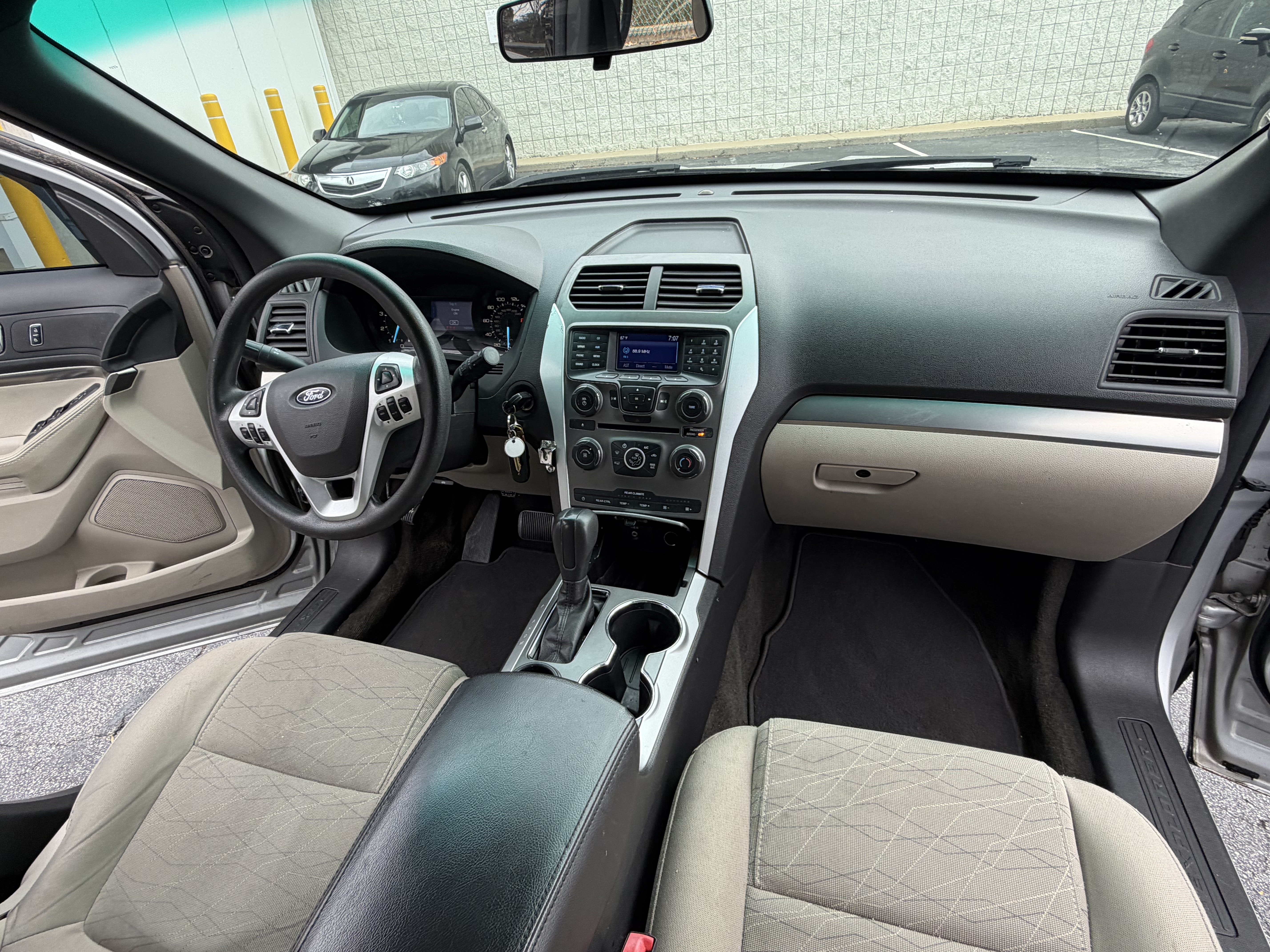 2015 Ford Explorer FWD