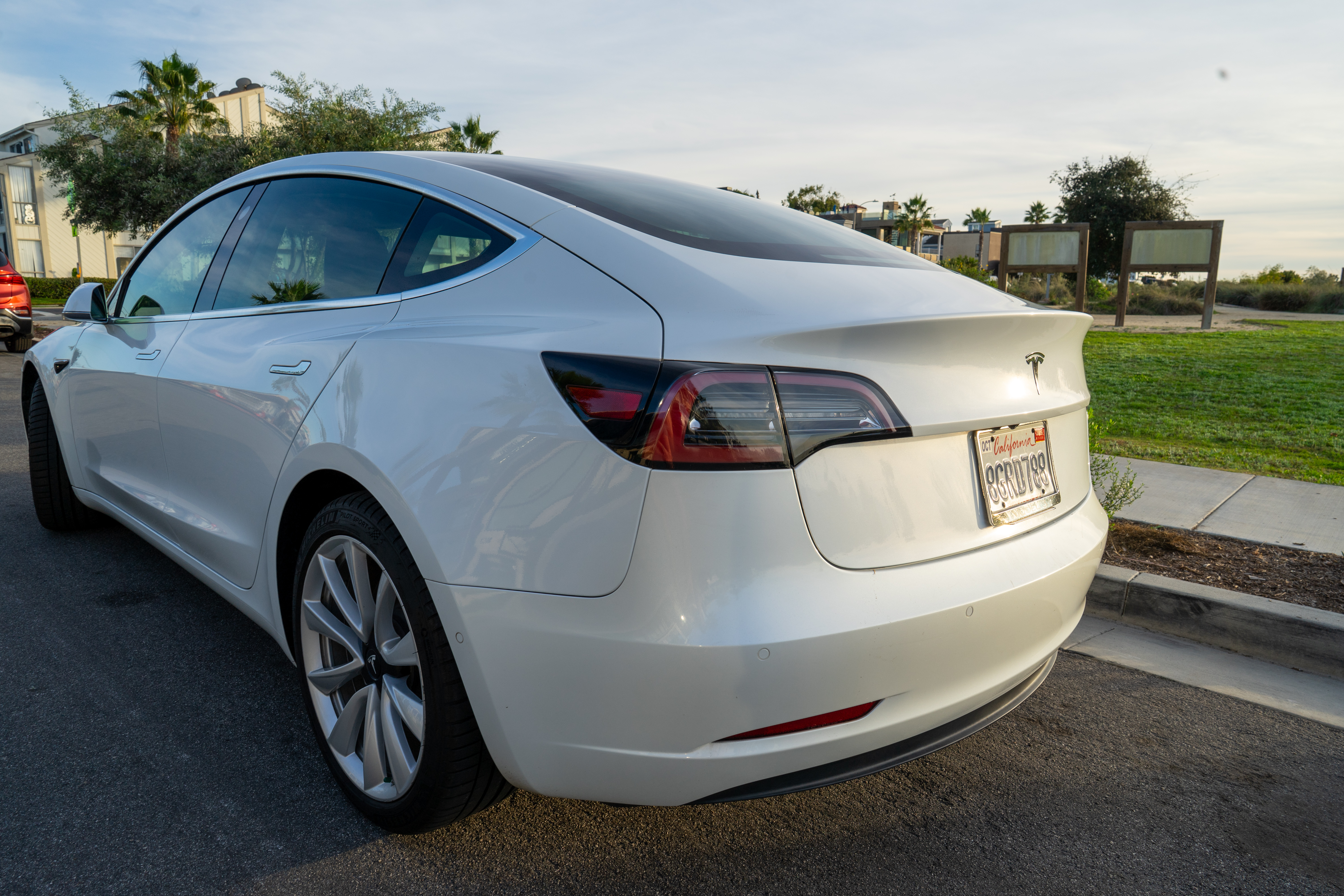 2018 Tesla Model 3 Long Range
