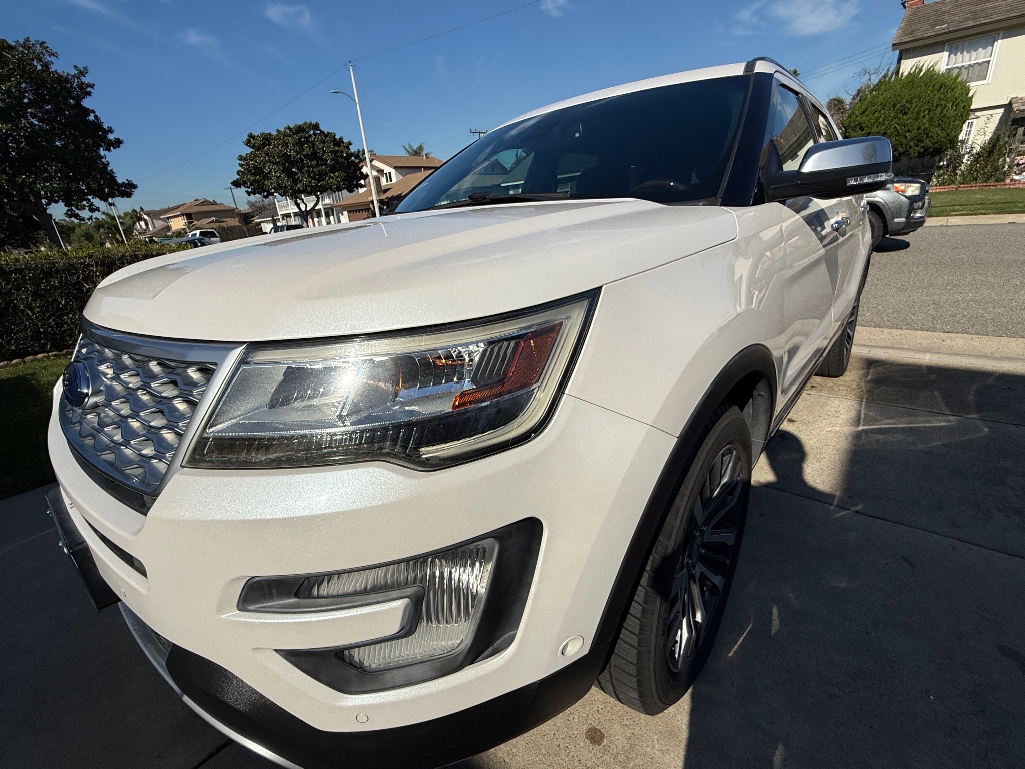 2017 Ford Explorer Platinum