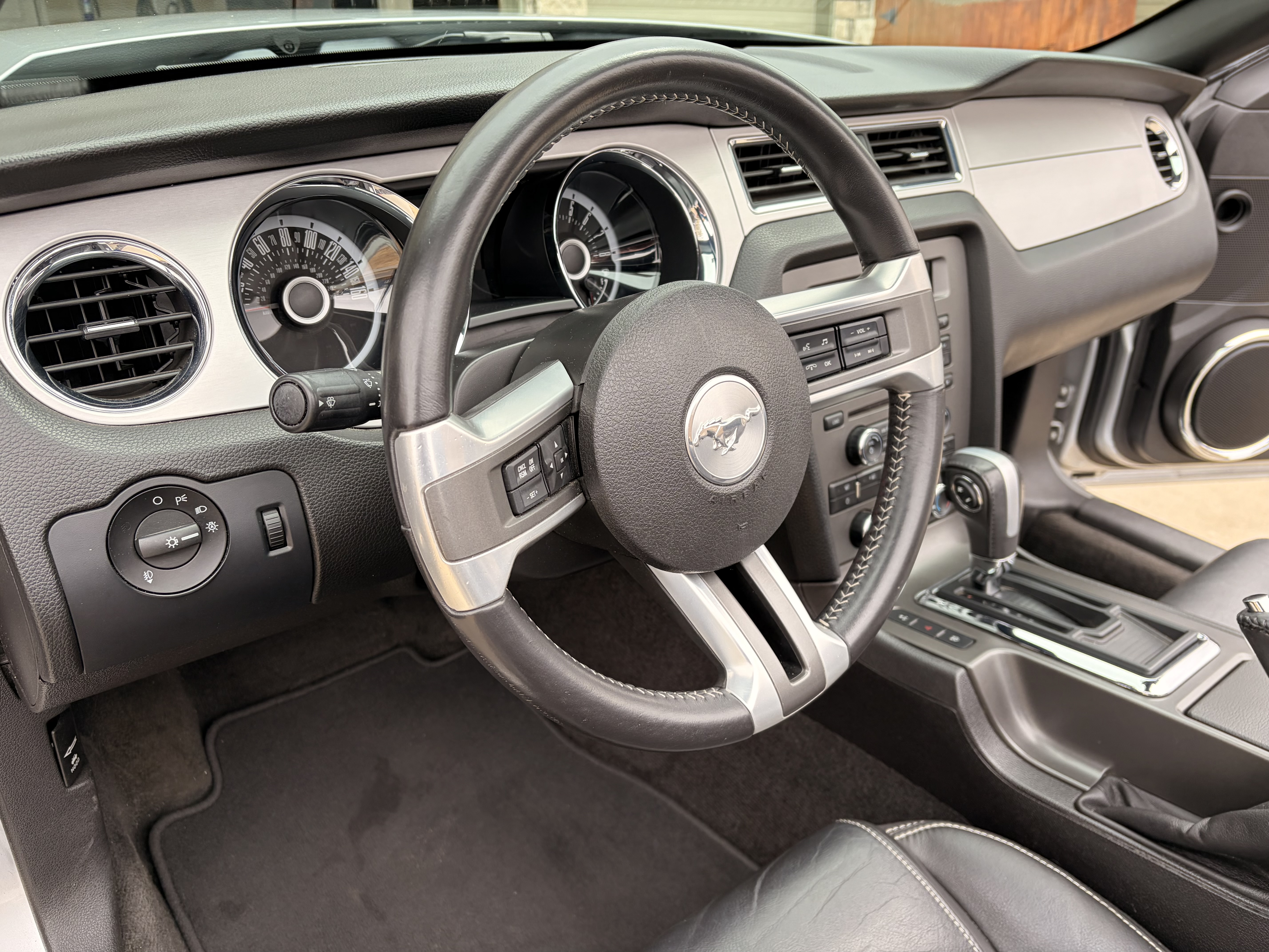 2013 Ford Mustang Premium