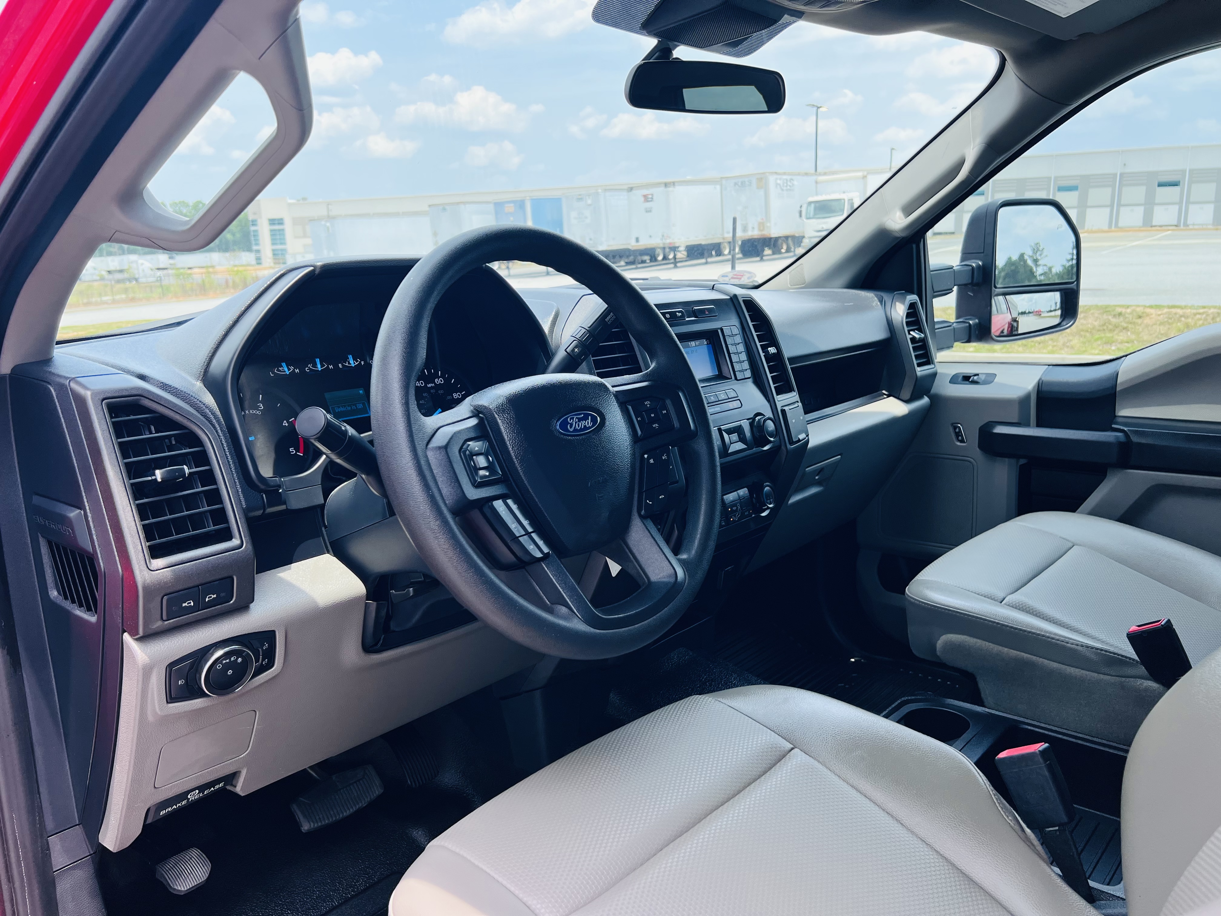2022 Ford F350 XLT