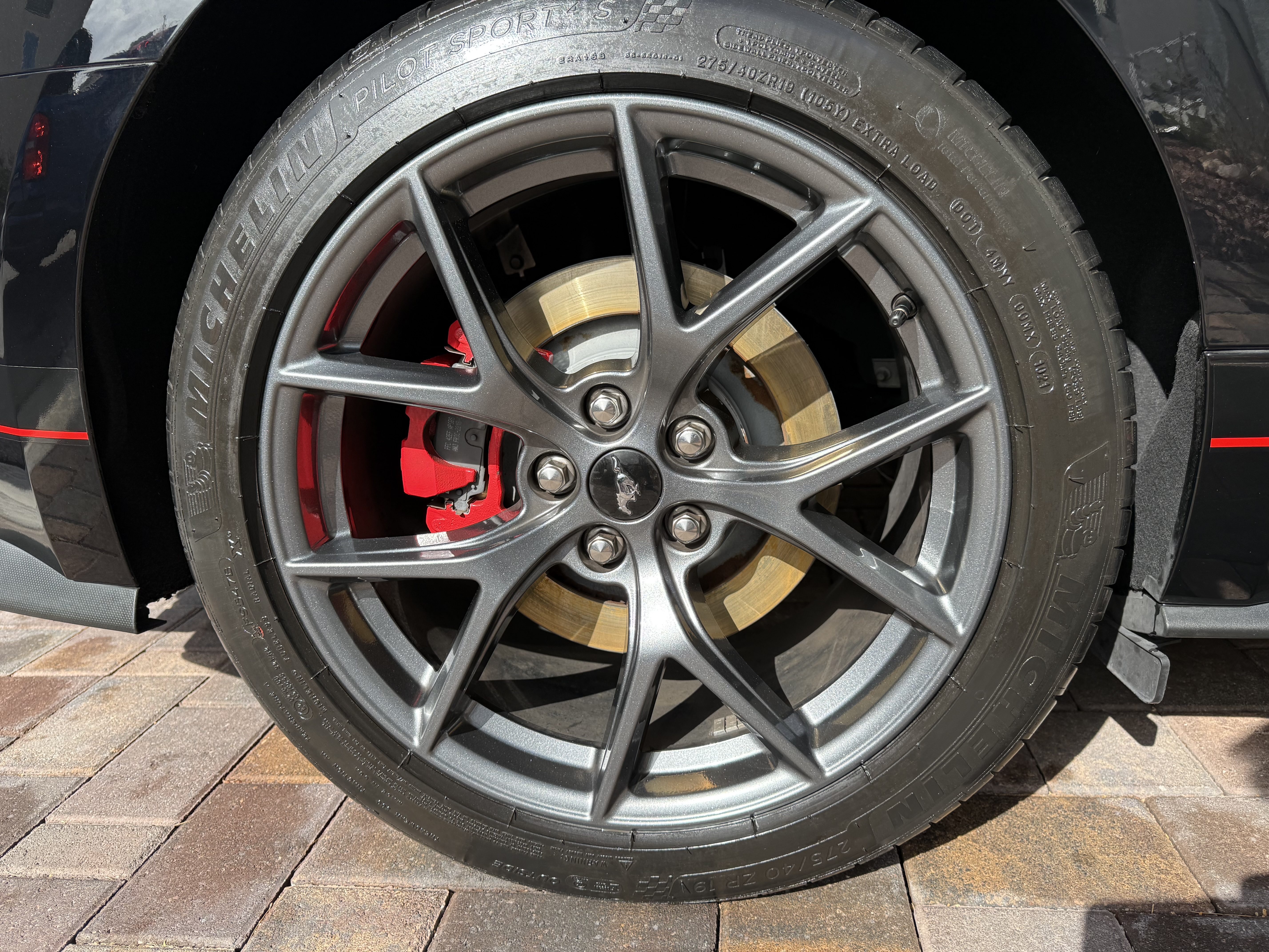 2021 Ford Mustang Mach 1