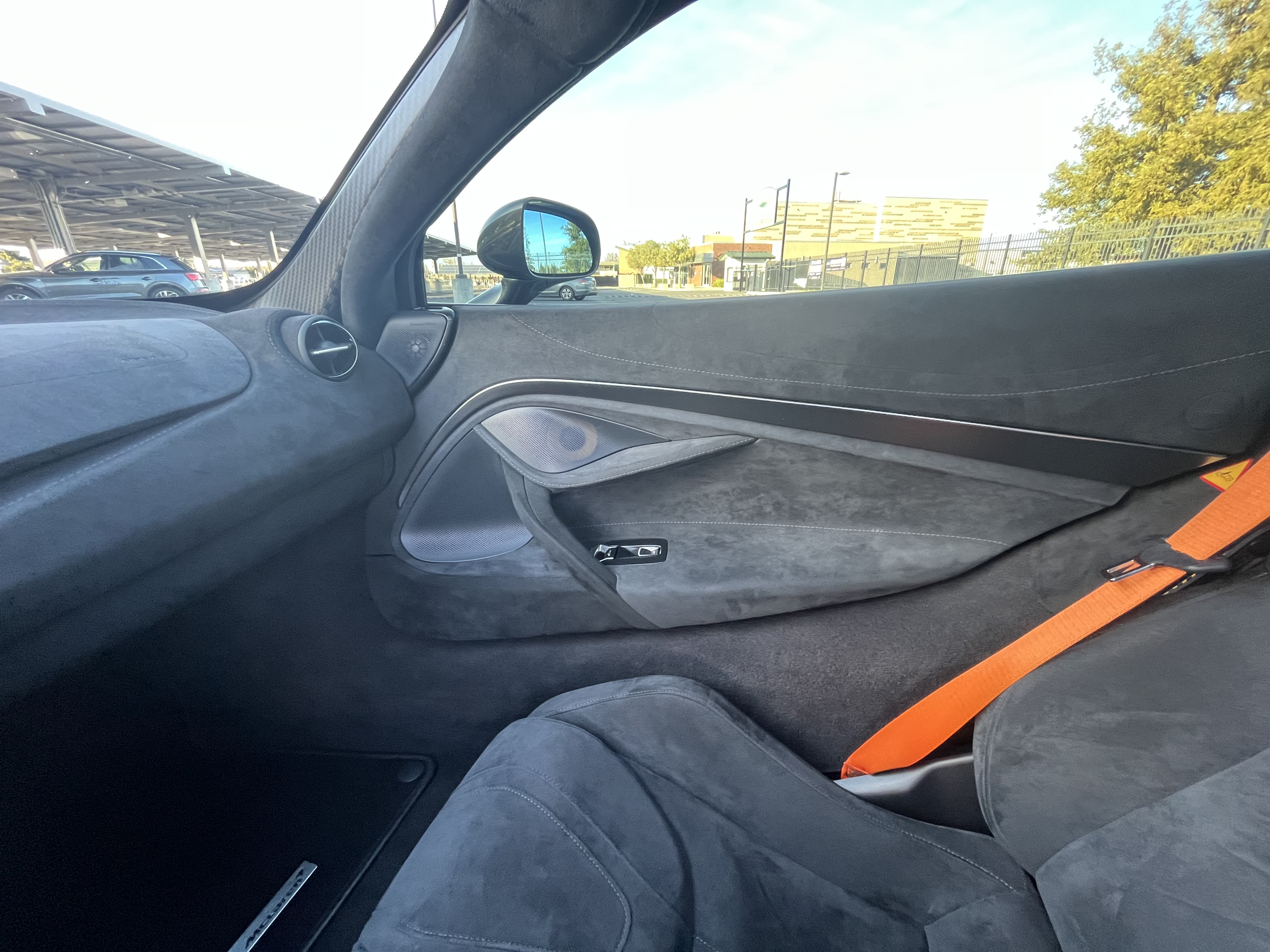 Used 2020 McLaren 720S photo 23