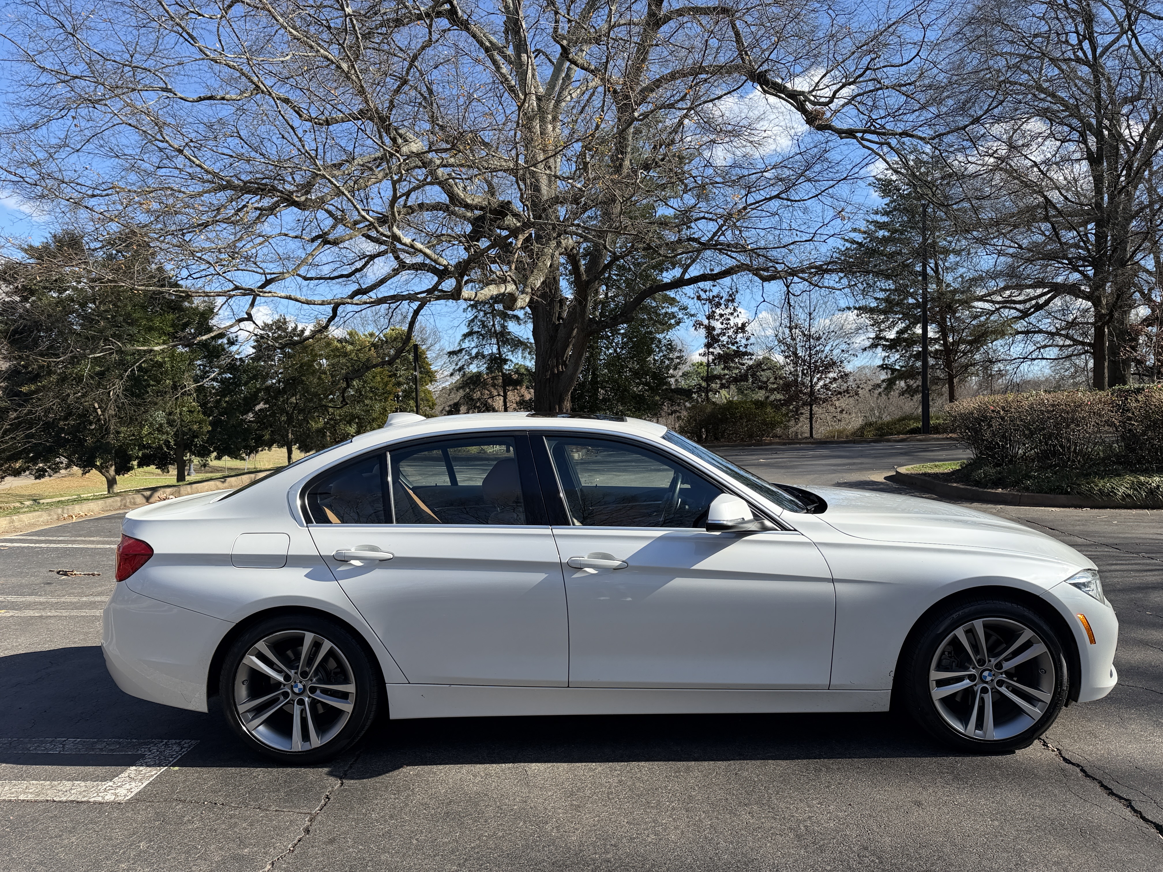 2018 BMW 330i Sedan