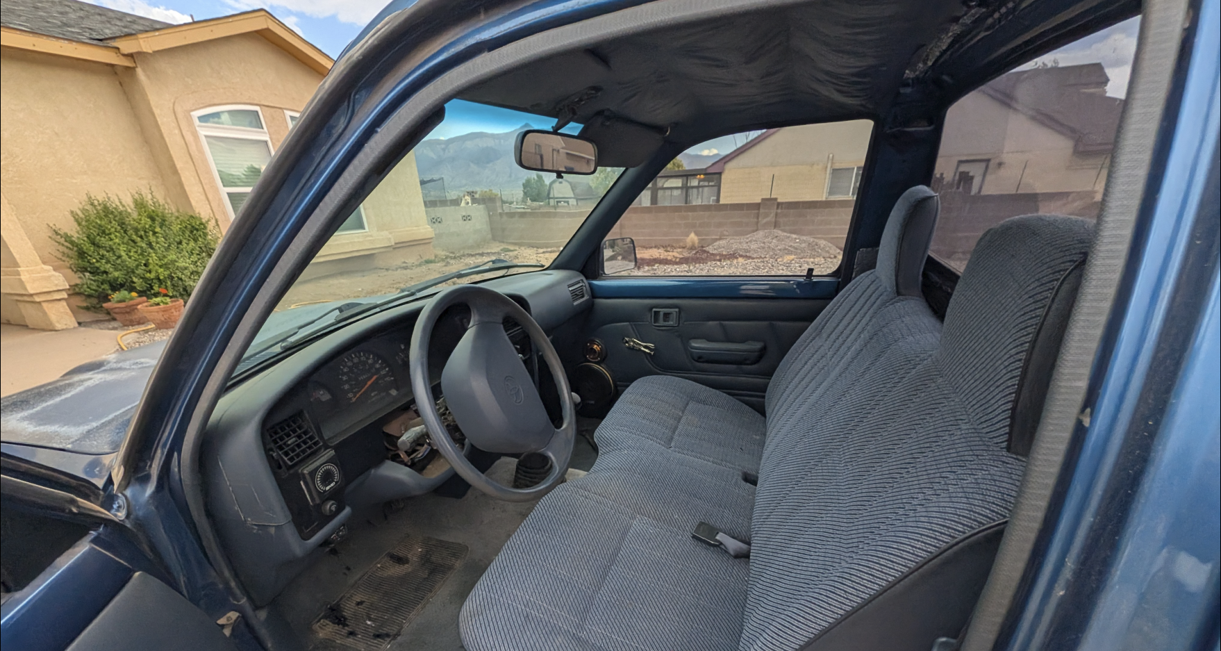 Used 1994 Toyota Pickup 2WD Regular Cab