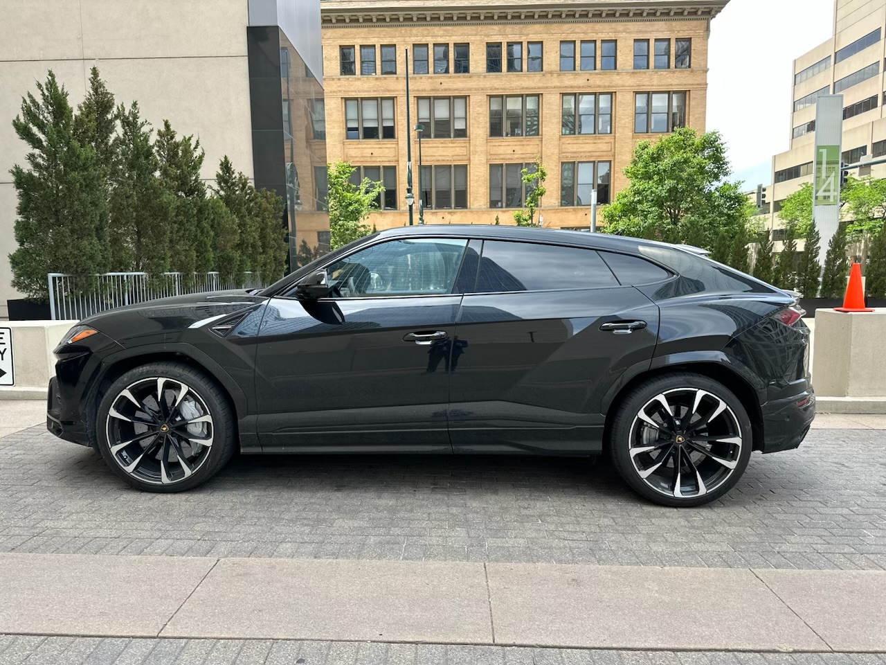2019 Lamborghini Urus Available at Lamborghini Denver in Colorado