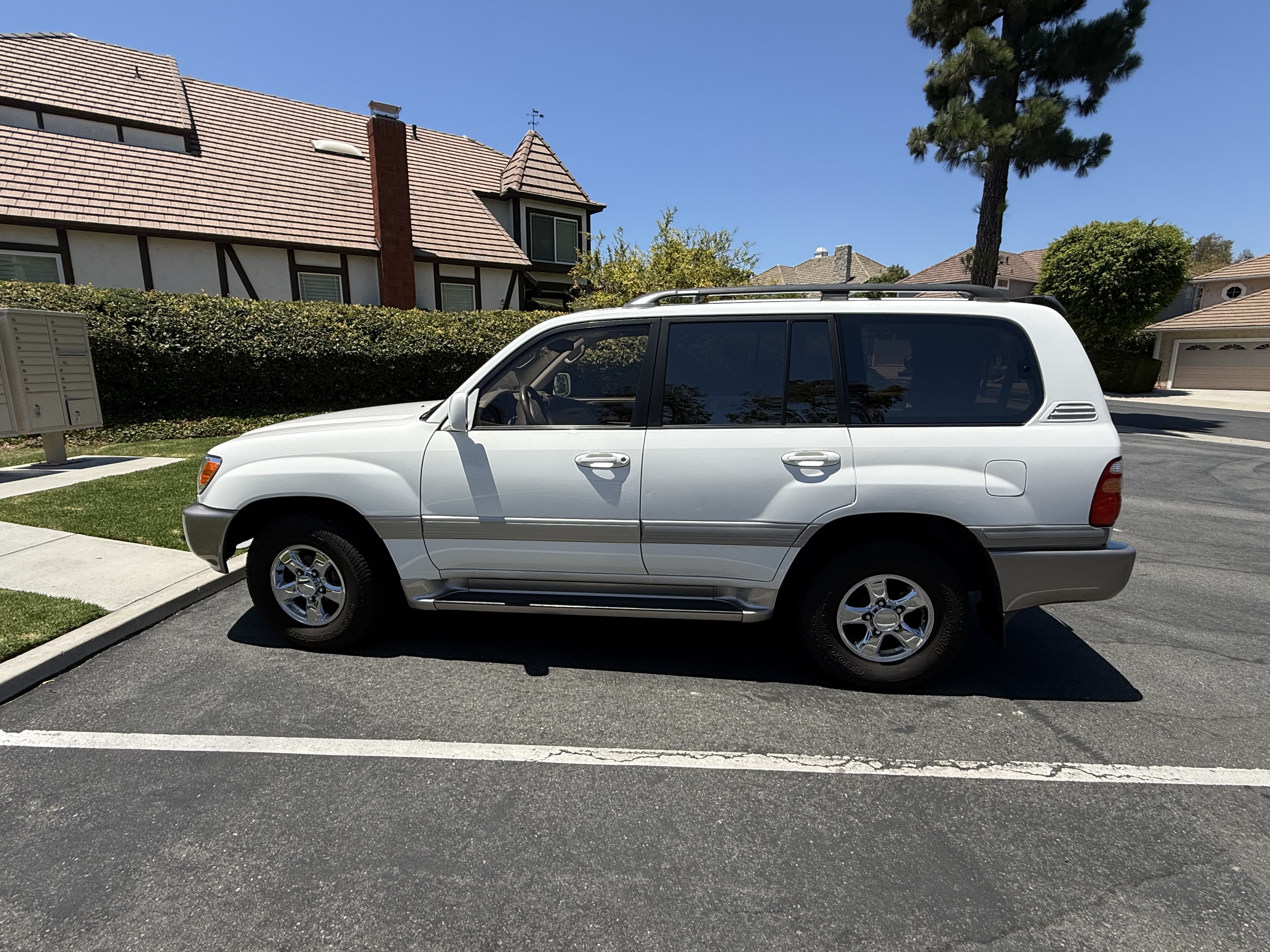 Used 2000 Toyota Land Cruiser