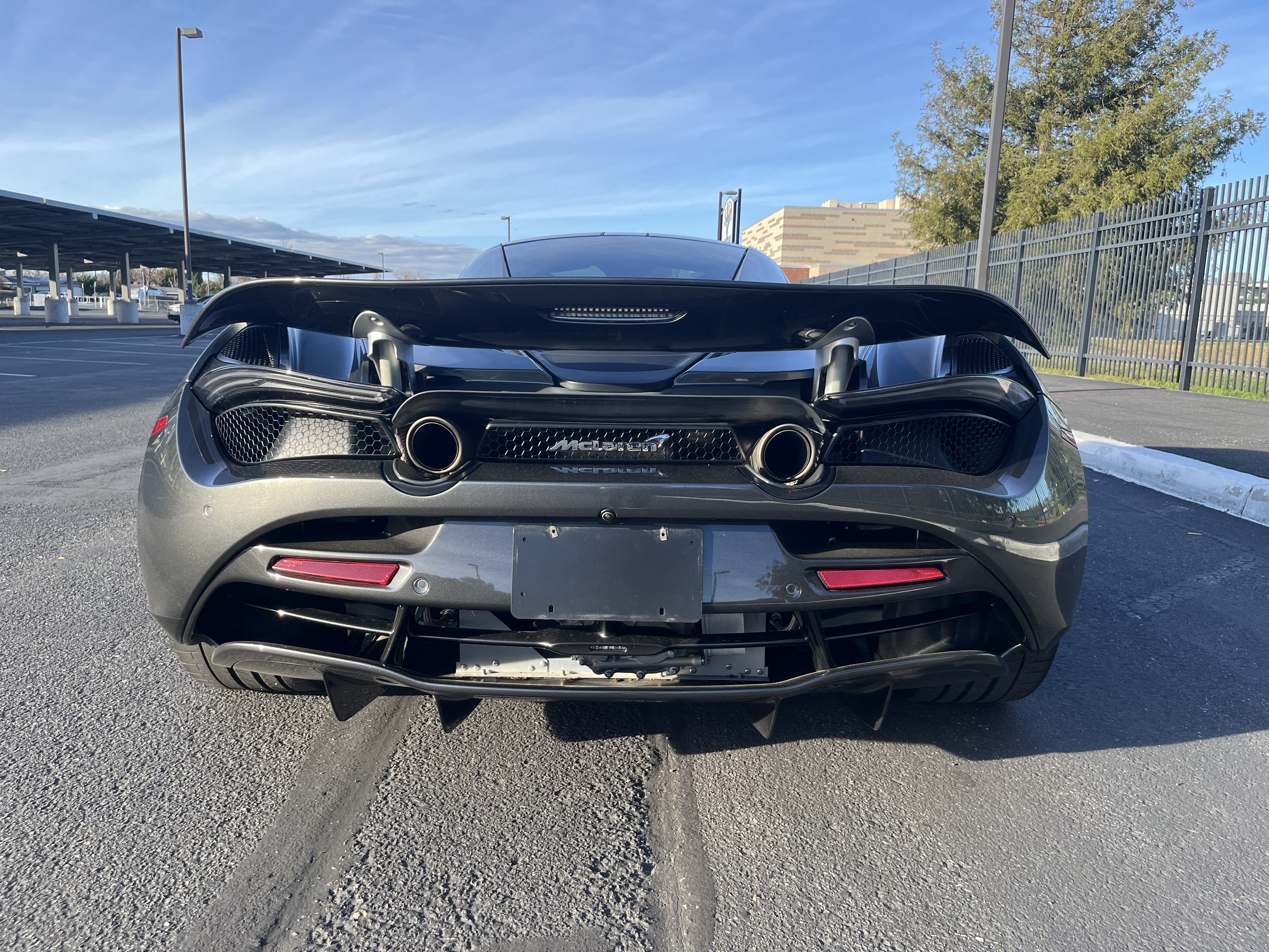 Used 2020 McLaren 720S photo 9