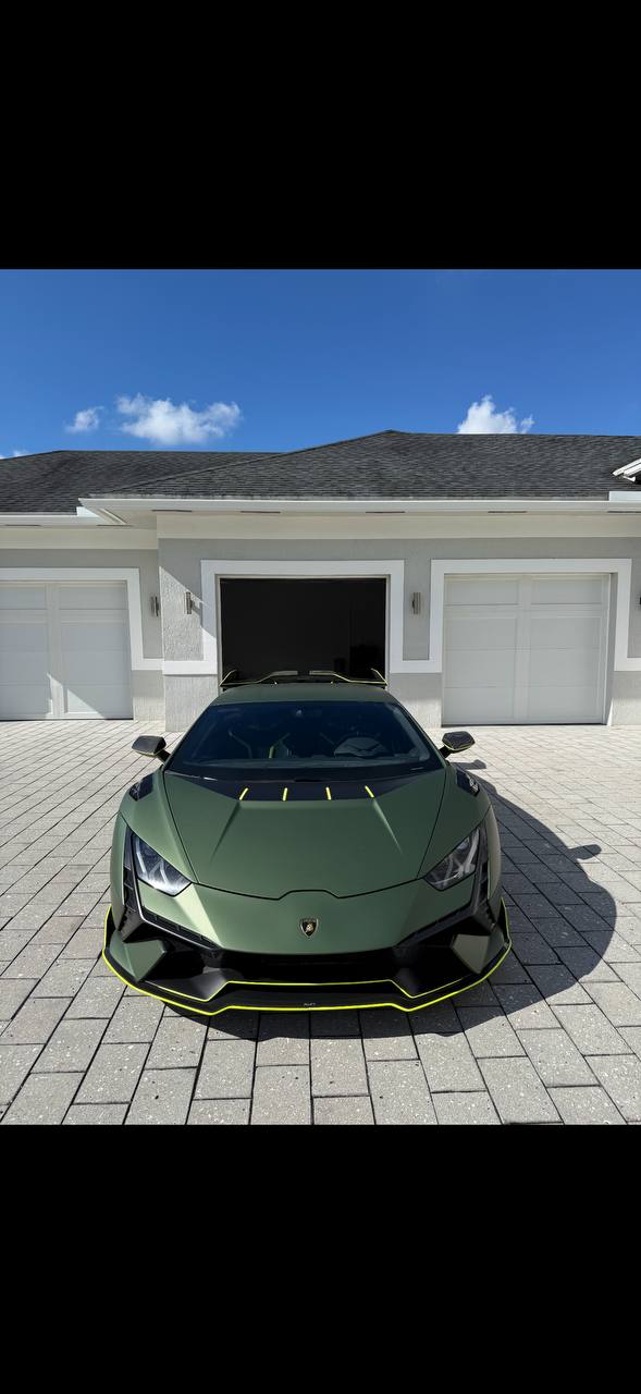 Used 2023 Lamborghini Huracan Tecnica
