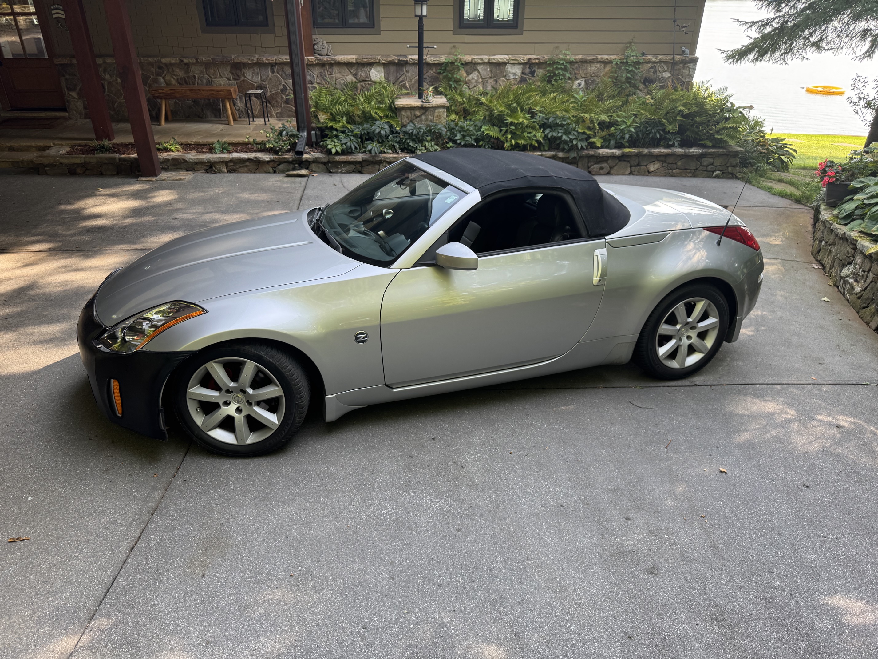 Used 2005 Nissan 350Z Enthusiast