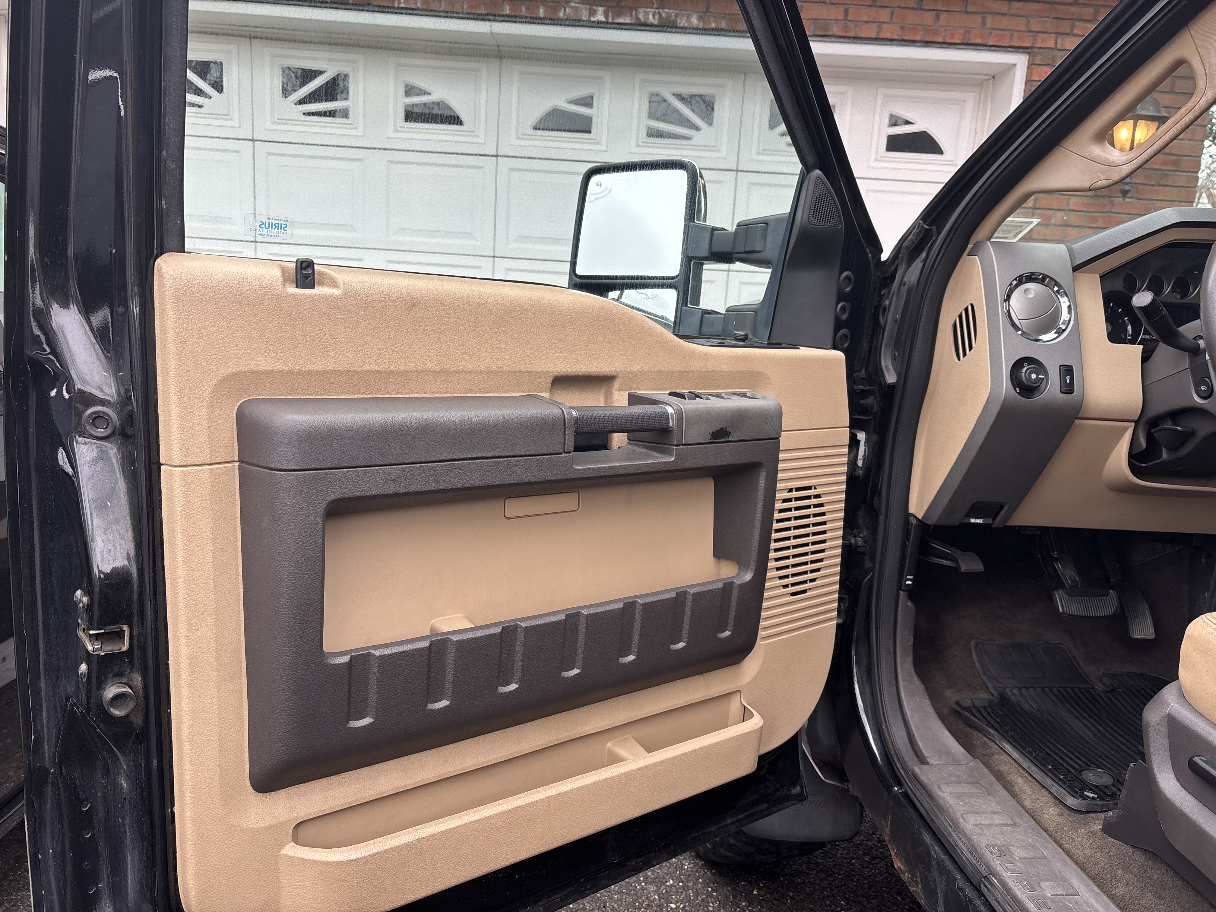 2011 Ford F350 Lariat