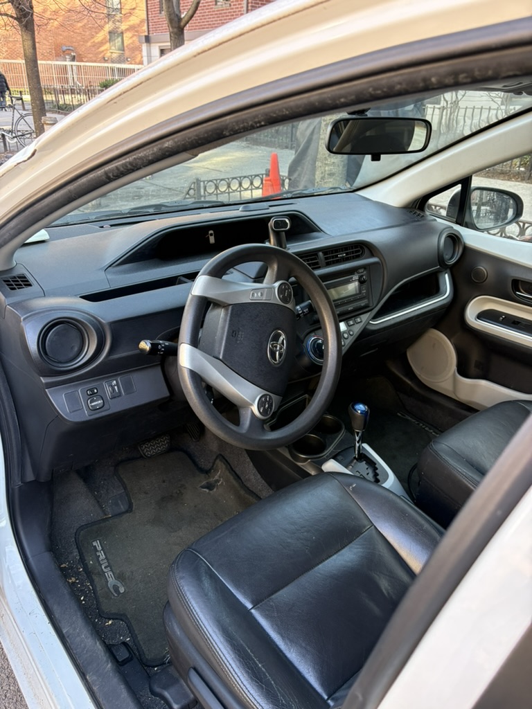 2014 Toyota Prius C Two