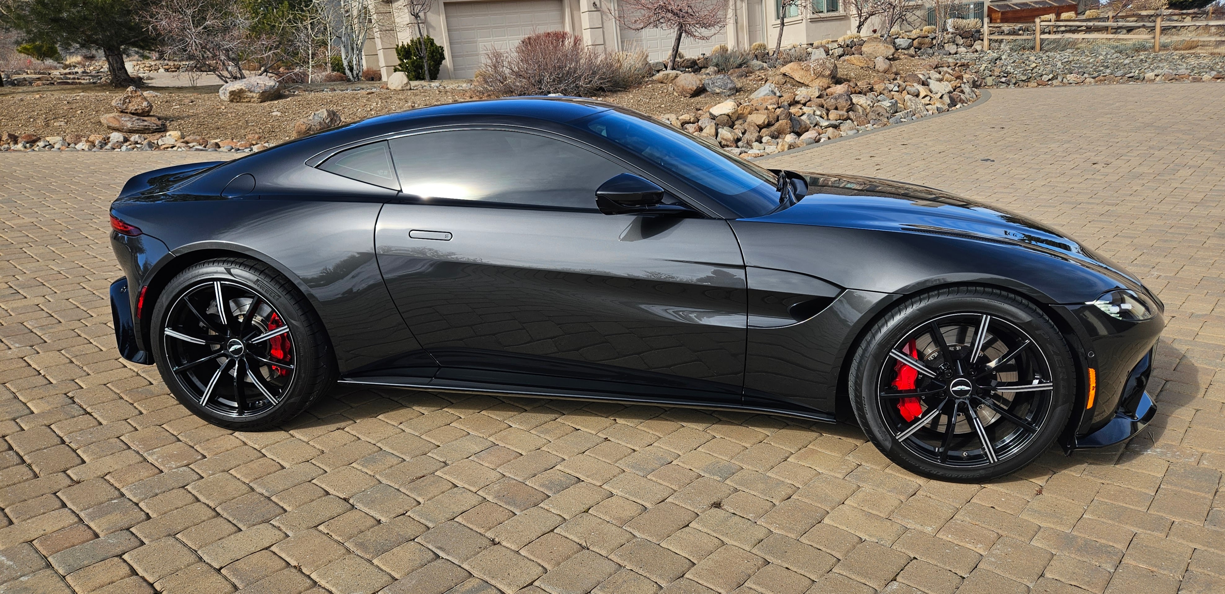 最終価格！ アクタス レヴァン2020  アクタスレヴァン2020 Used 2020 Aston Martin V8 Vantage for Sale - Kelley Blue Book