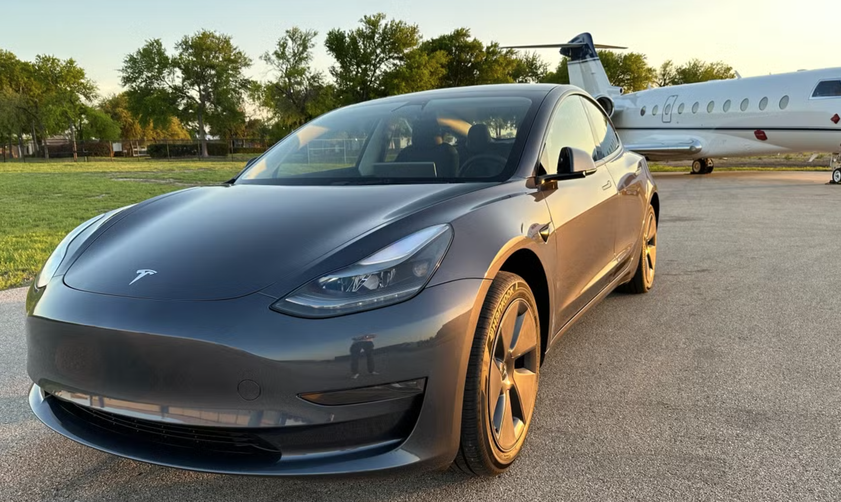 2023 Tesla Model 3 Base