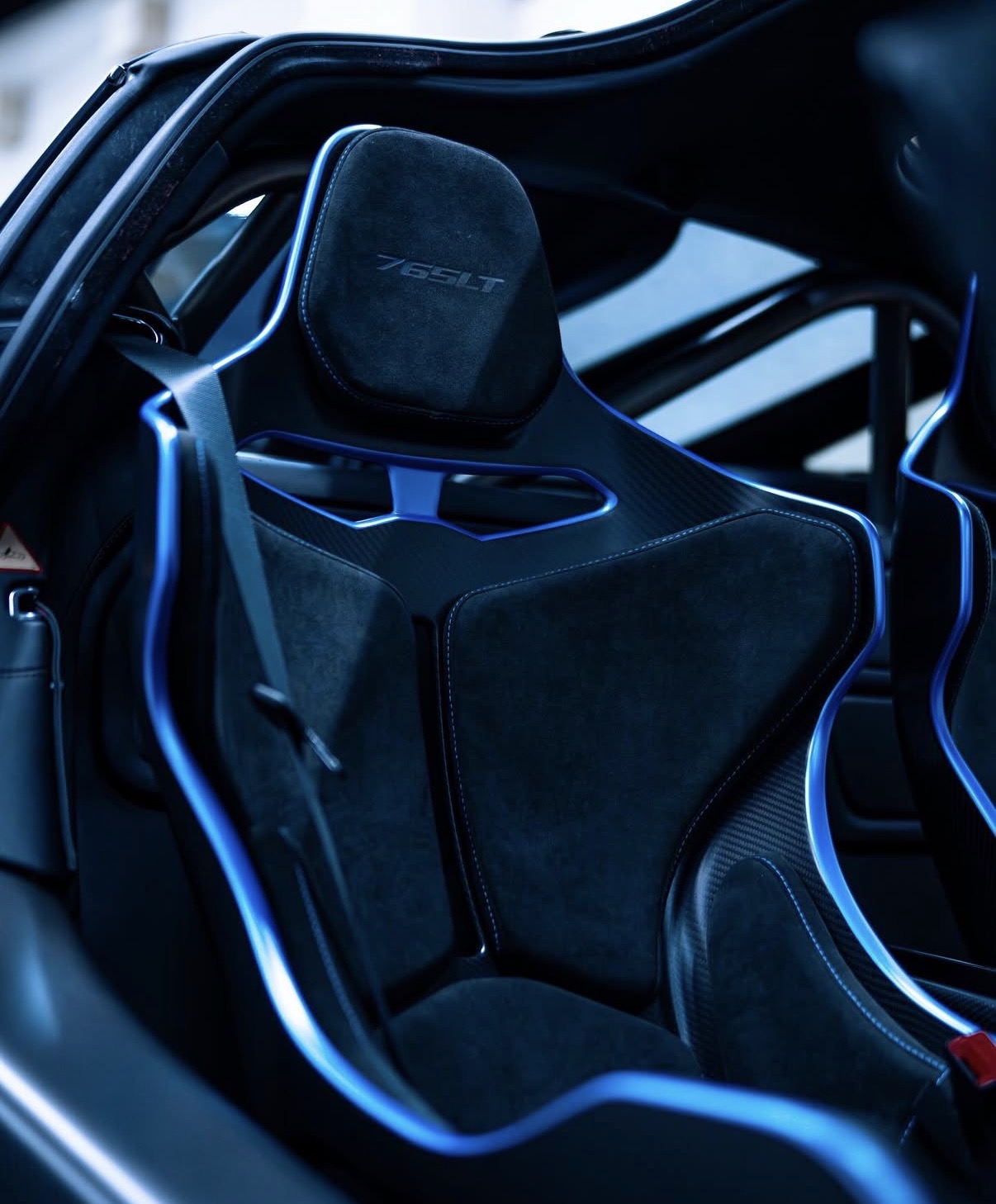 Used 2021 McLaren 765LT photo 6