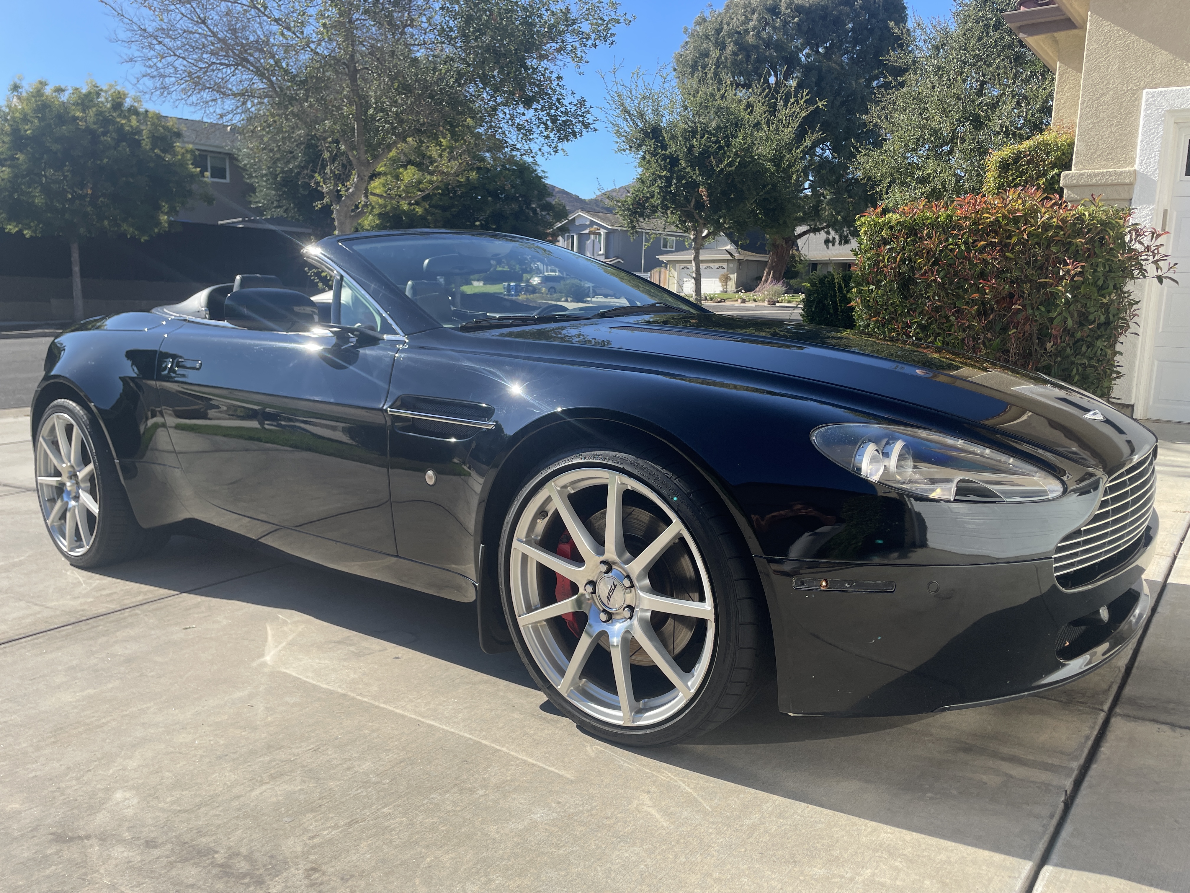Used 2009 Aston Martin V8 Vantage Roadster