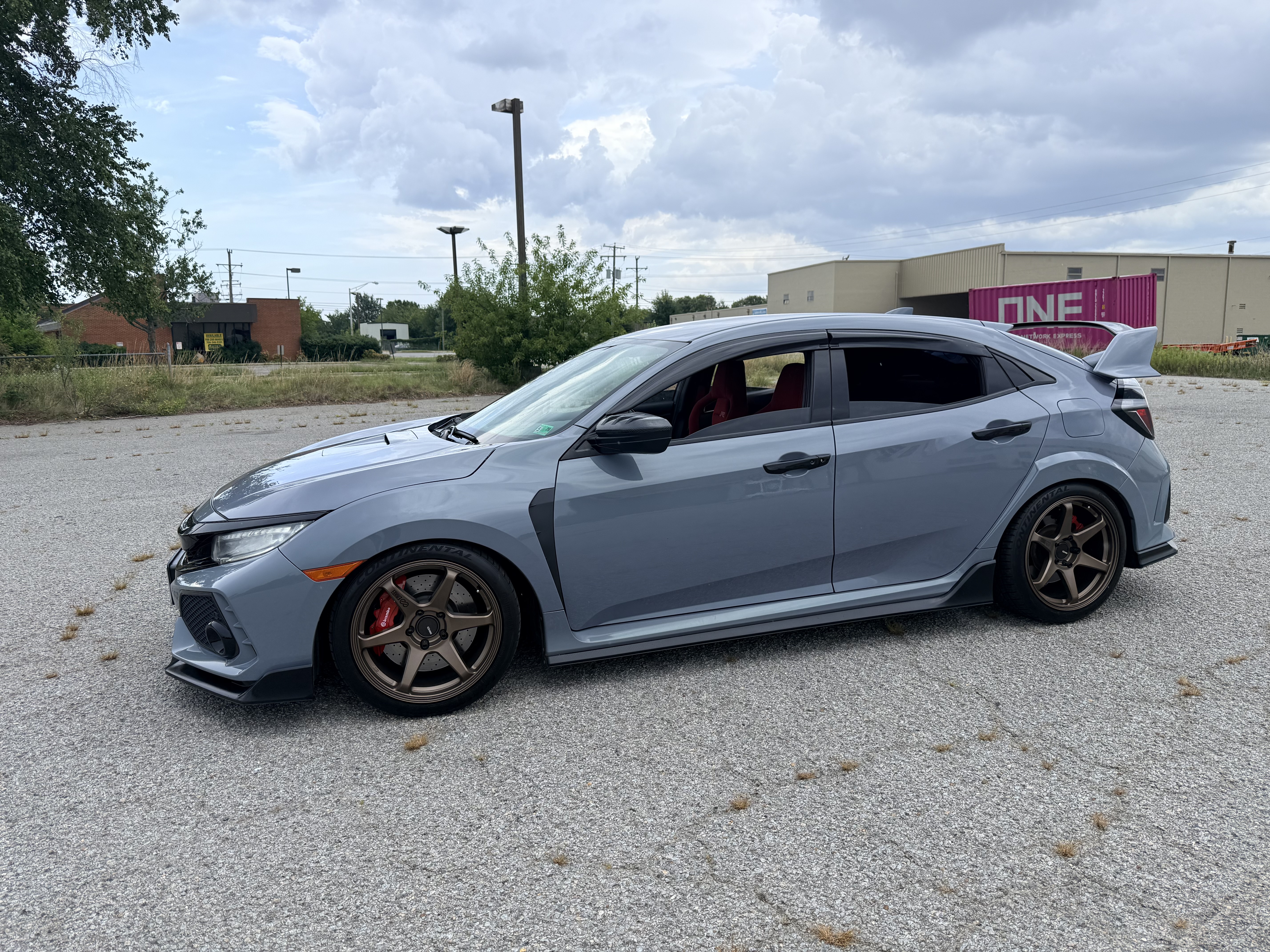 Photo 8