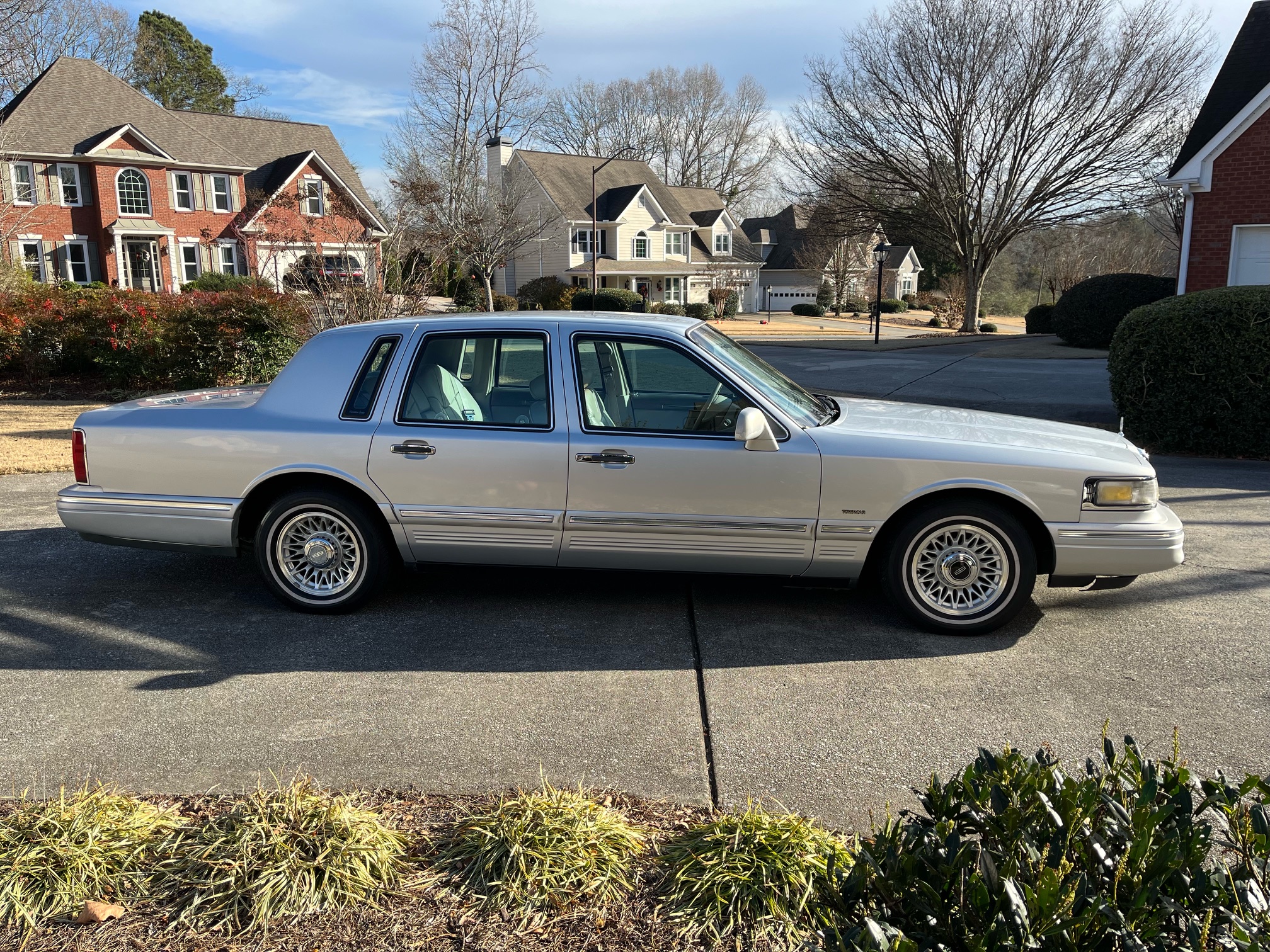 Used 1996 Lincoln Town Car for Sale Right Now Autotrader