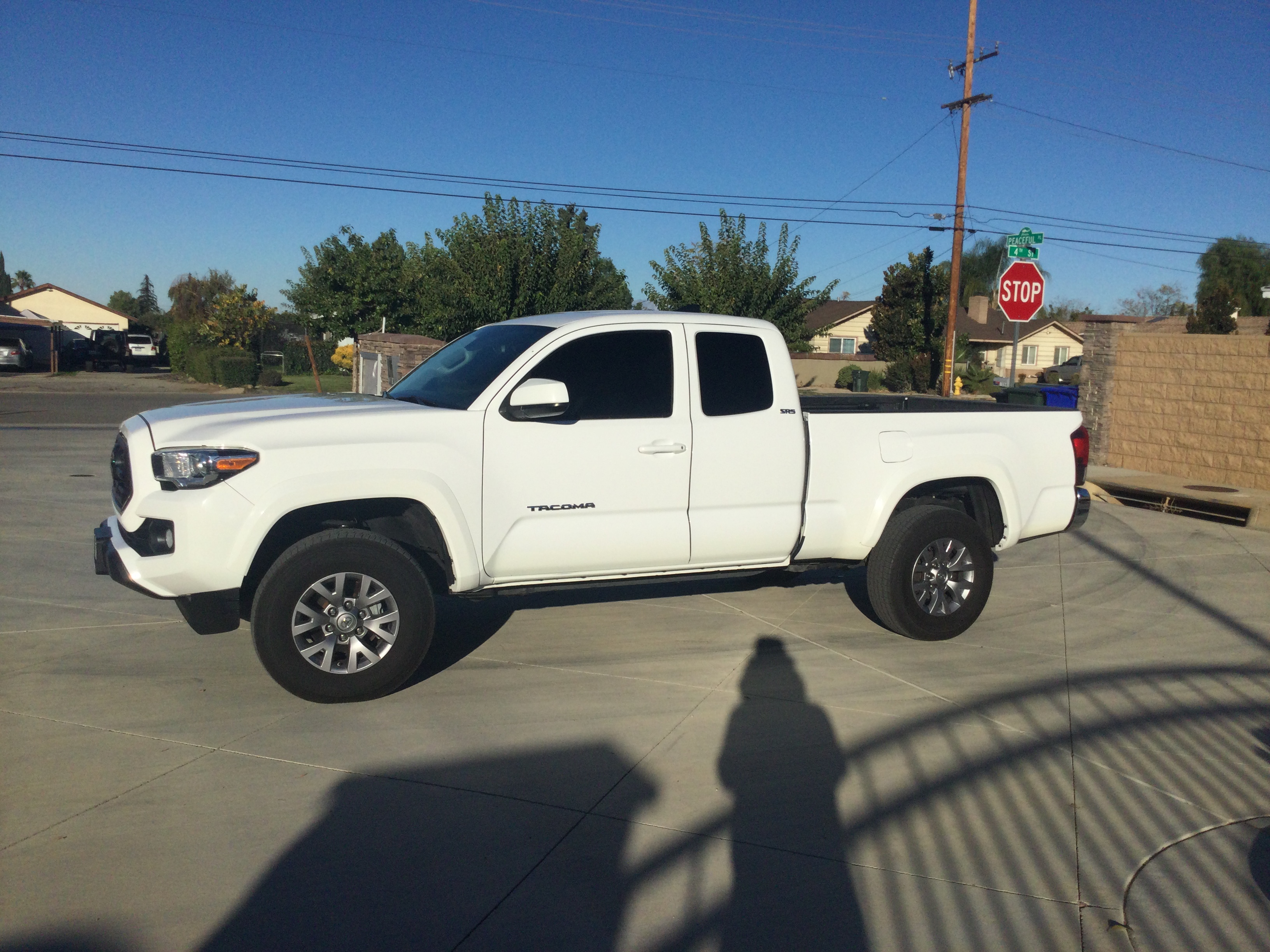 2018 Toyota Tacoma vs. 2018 Toyota Hilux: What's the Difference? -  Autotrader