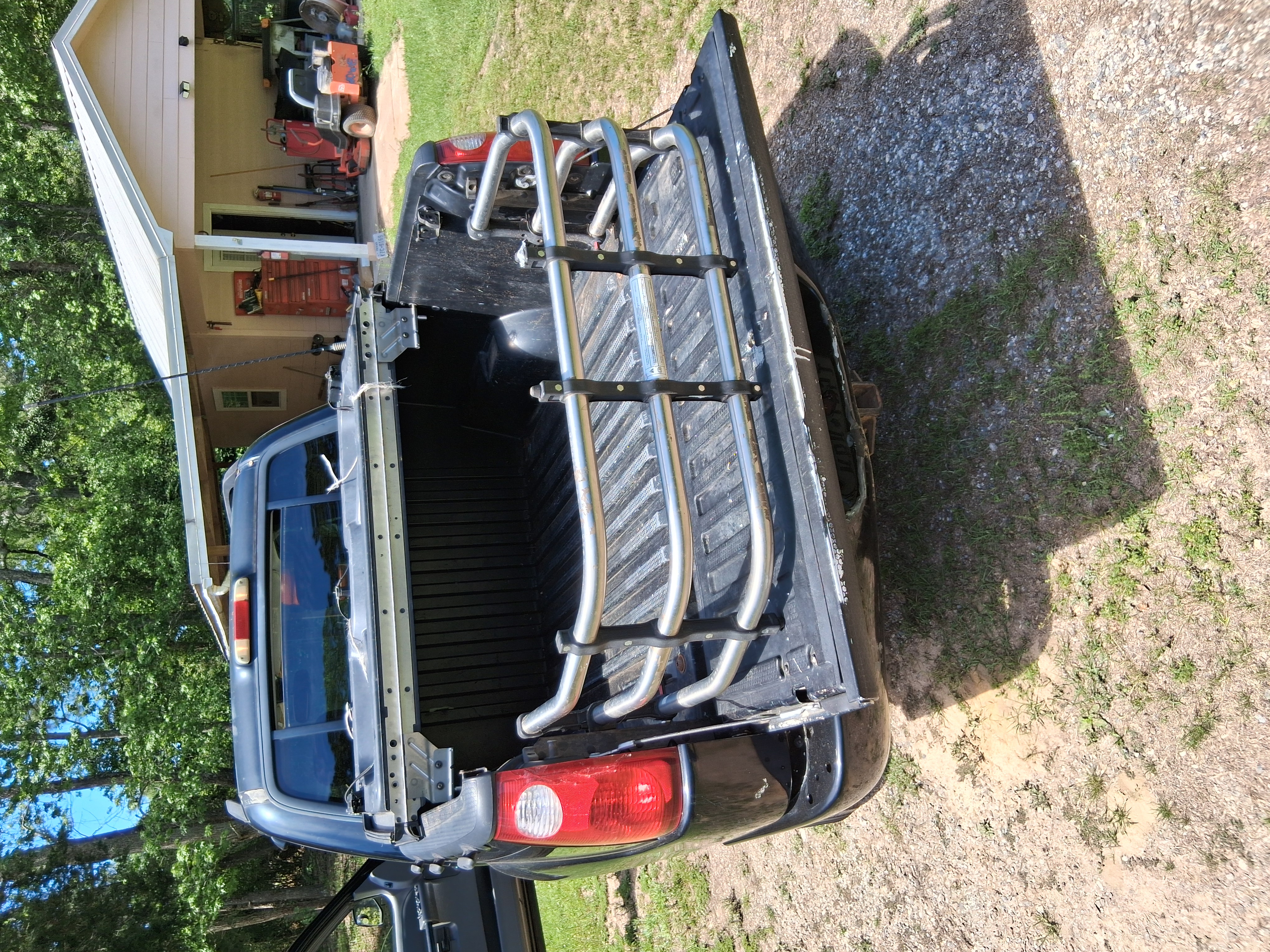 2004 Ford Explorer Sport Trac XLT