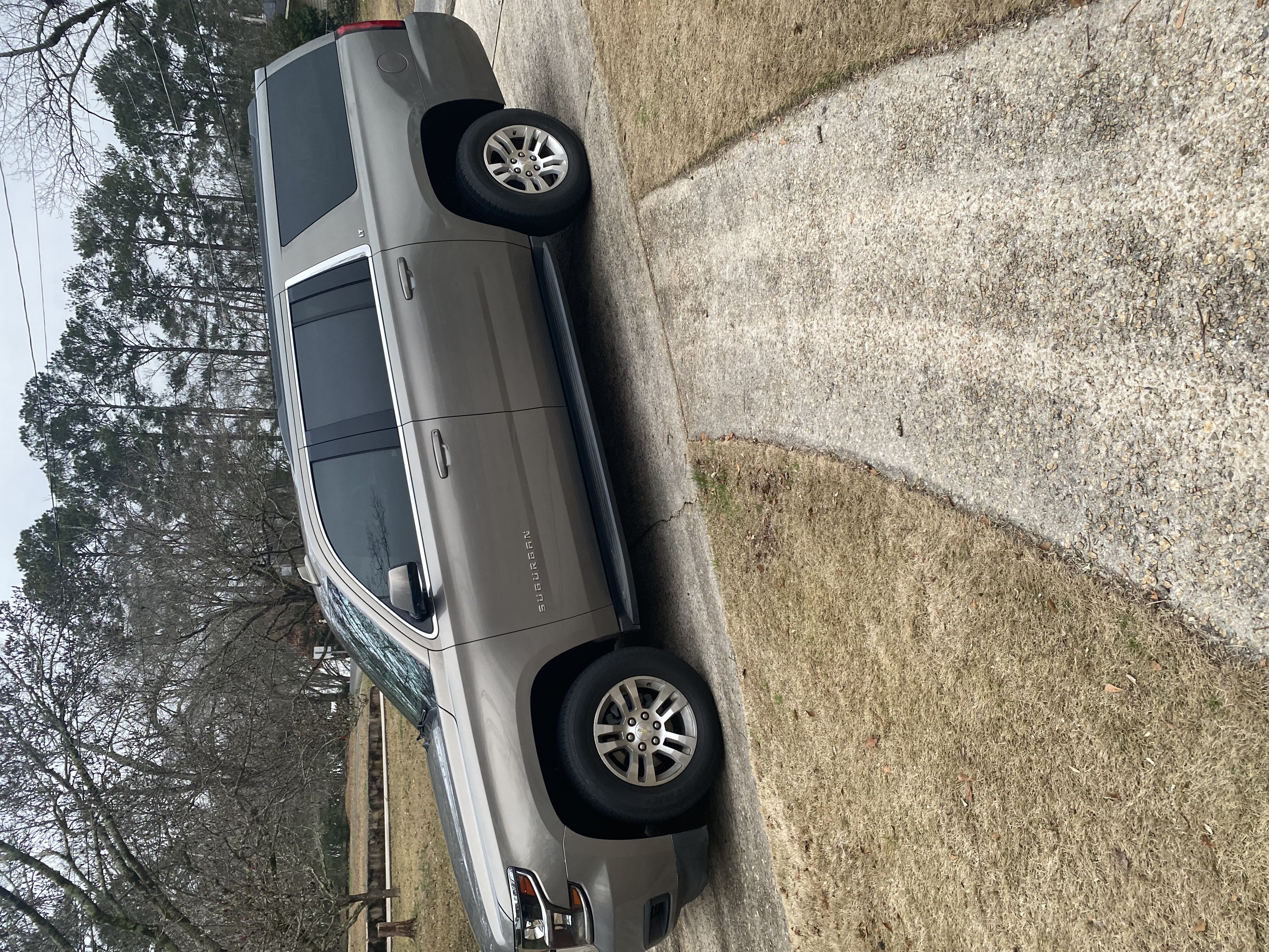 2019 Chevrolet Suburban LT