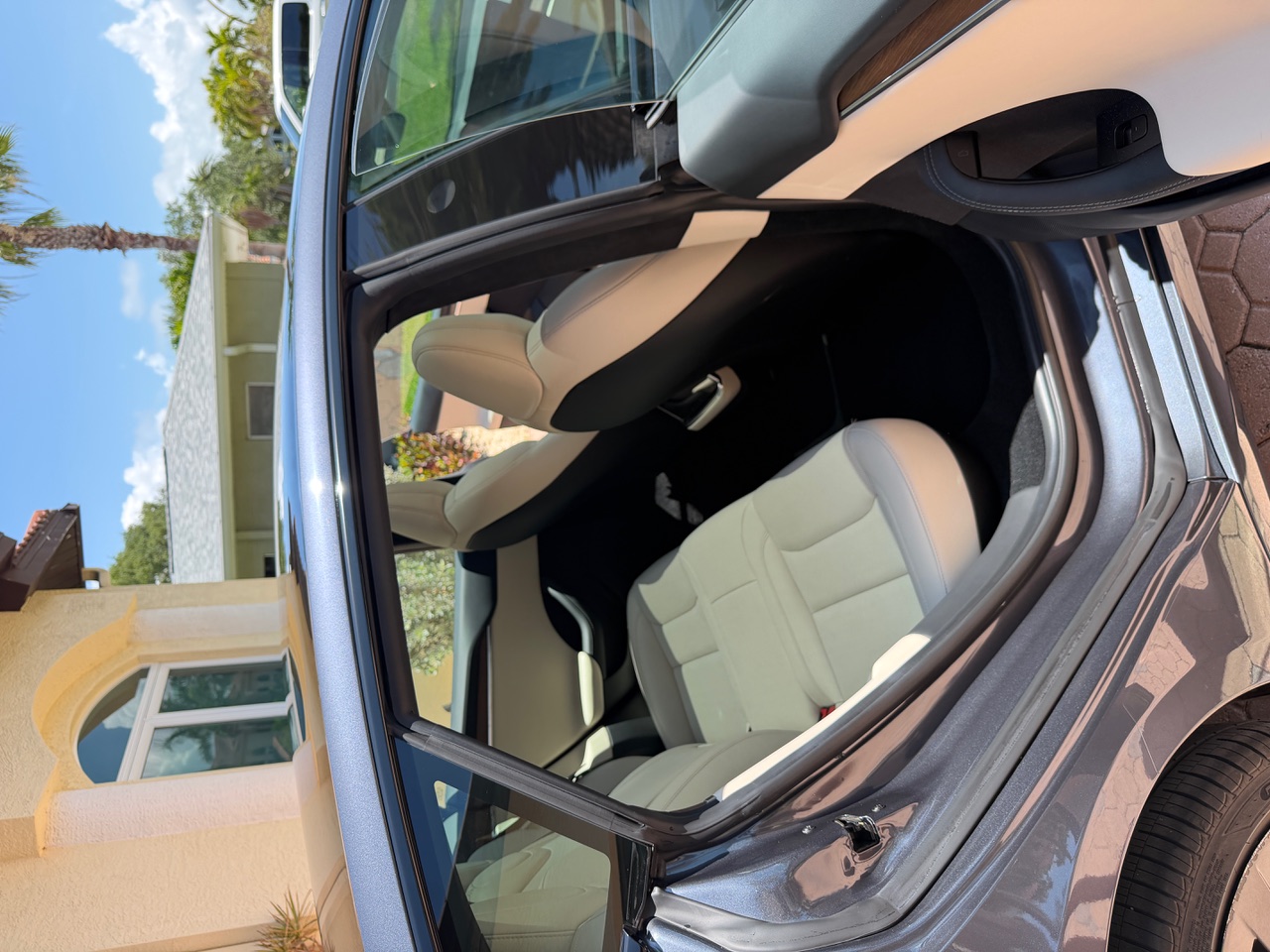 2023 Tesla Model S Standard Range