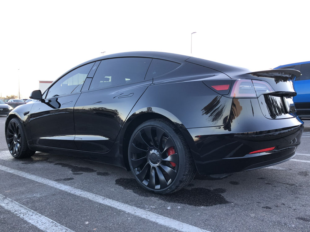 2023 Tesla Model 3 Performance