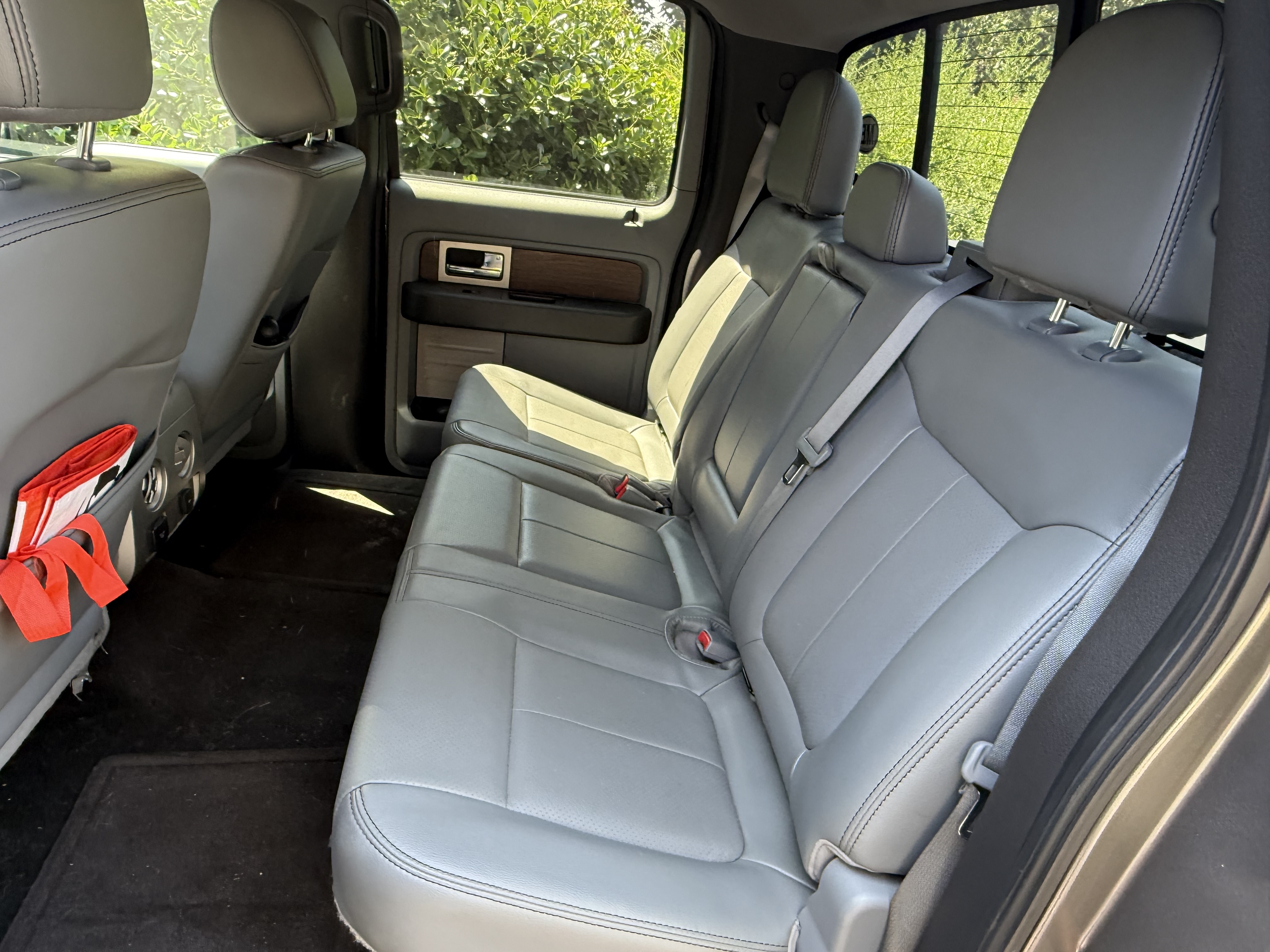 2014 Ford F150 Lariat